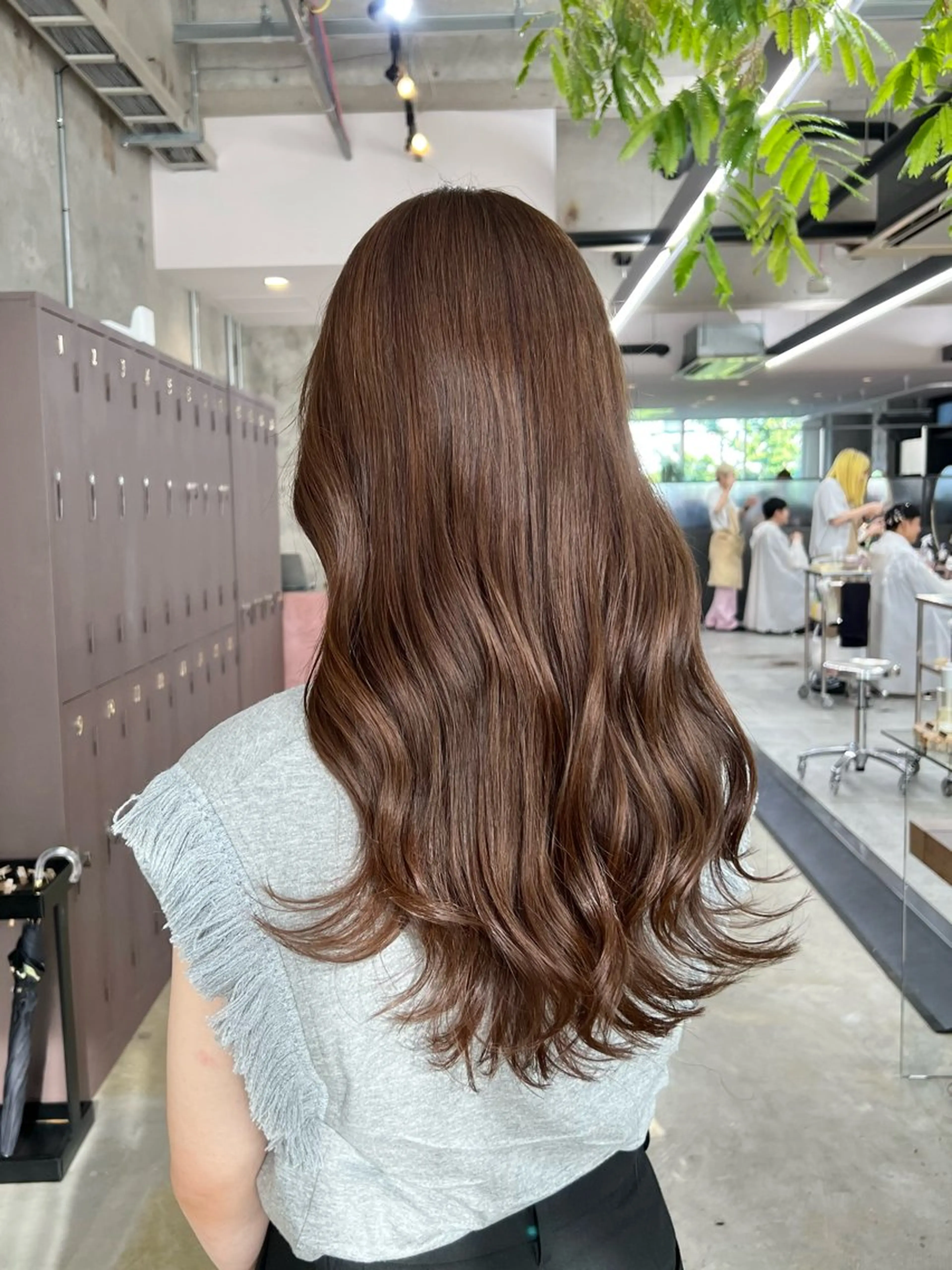 ロング カラー ブラウンカラー era所属・azumi/ボブ/暖 色/オリーブ/縮毛のヘアスタイル