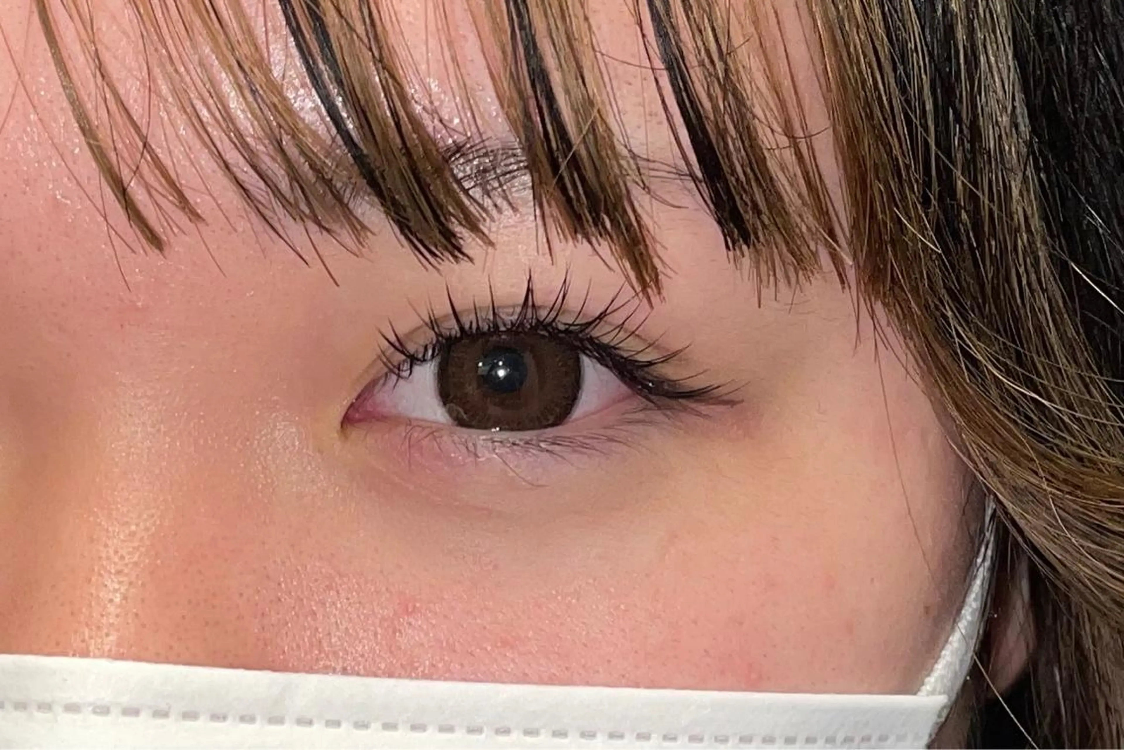 マツエク・マツパ ヌーベルボーテ 小川の眉毛・アイブロウイメージ