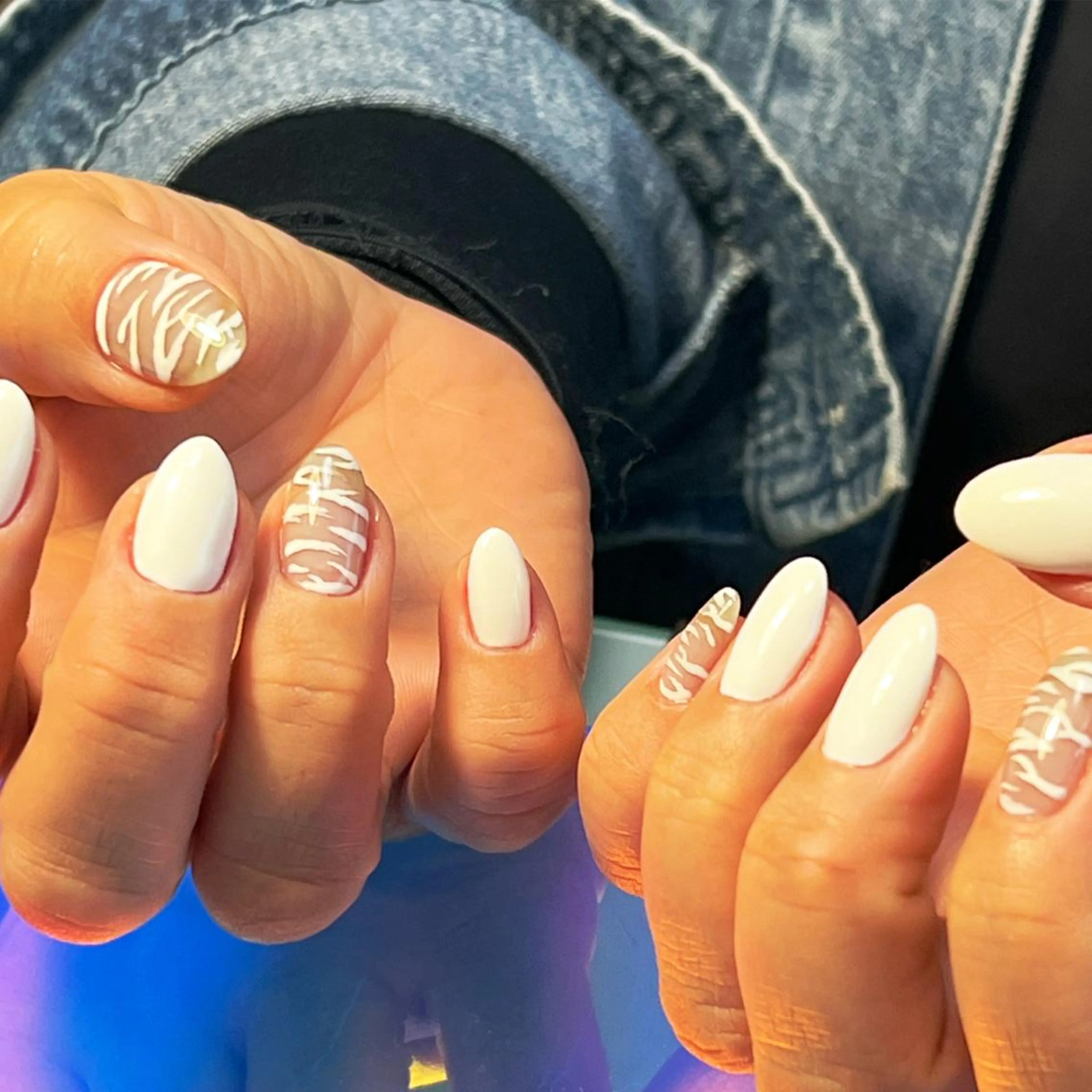 ネイル アニマル柄 ホワイト Crea la Luce宗像店所属・武藤 茉紀のネイルデザイン