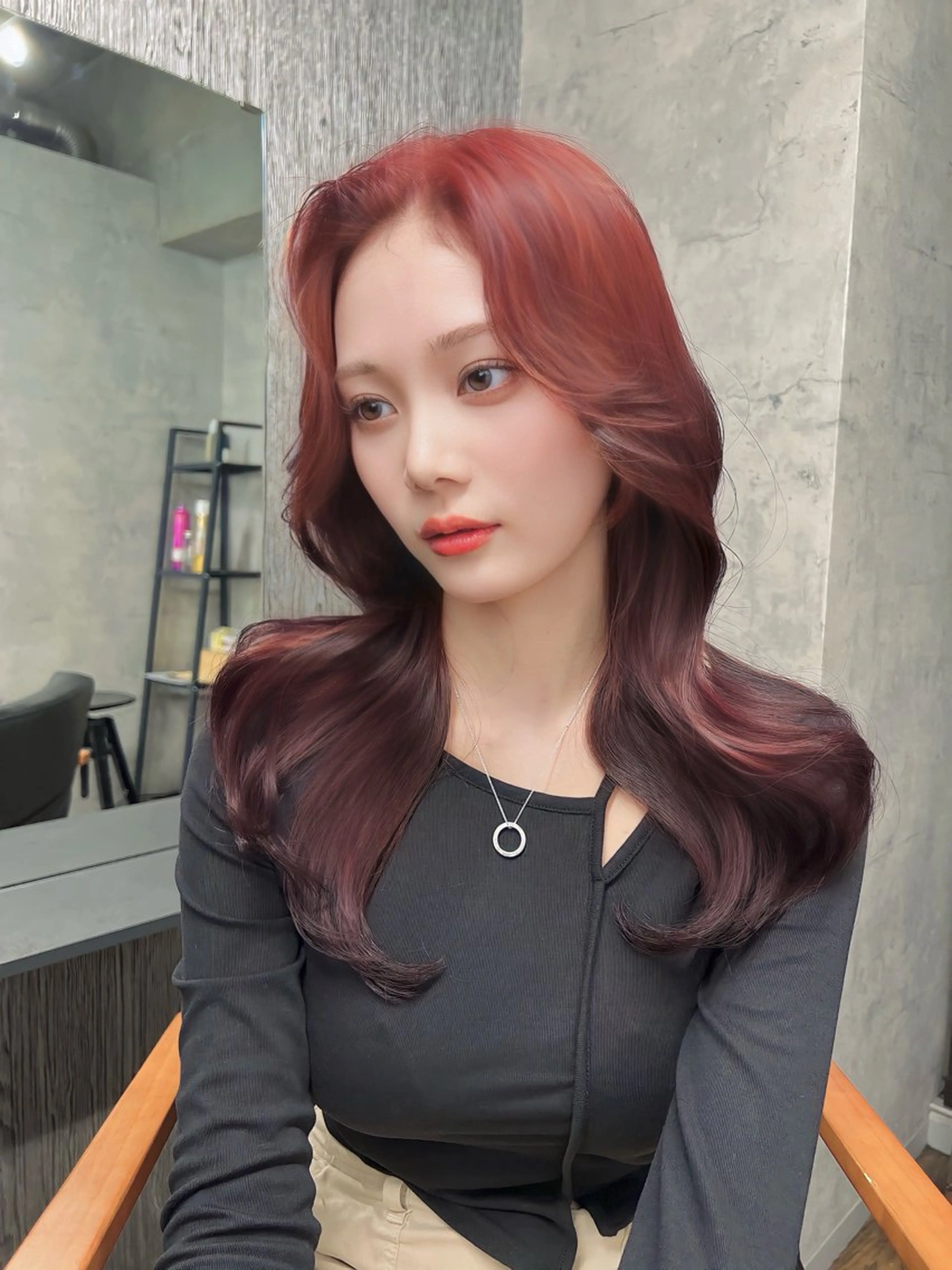 ロング カラー ヘアアレンジ カット ヘアカラー トリートメント ヘッドスパ ヘアセット 韓国レイヤー/ 顔周り💕田中将吾のヘアスタイル