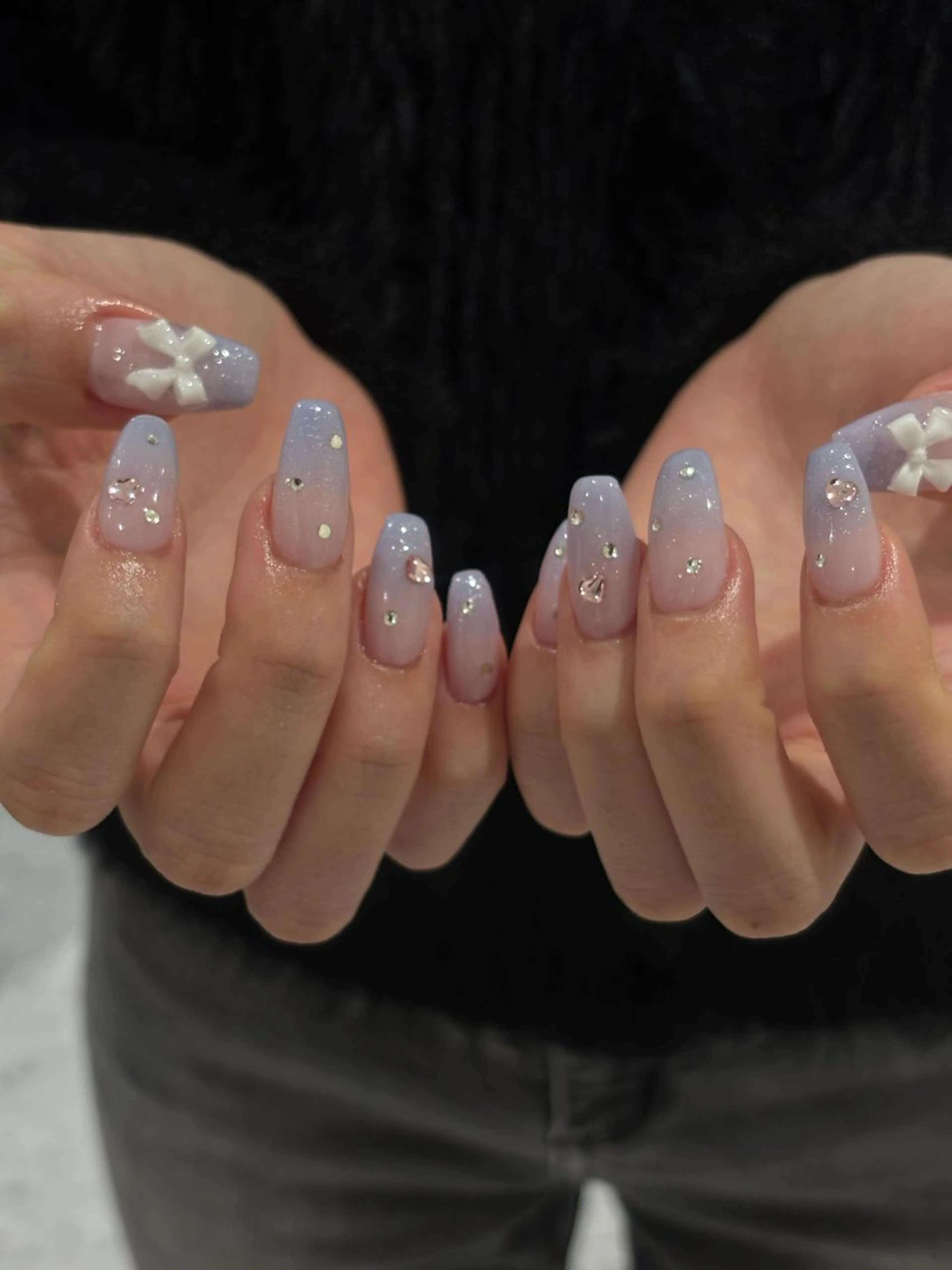 ネイル アートネイル earth甲府昭和店 西村香穂のネイルデザイン