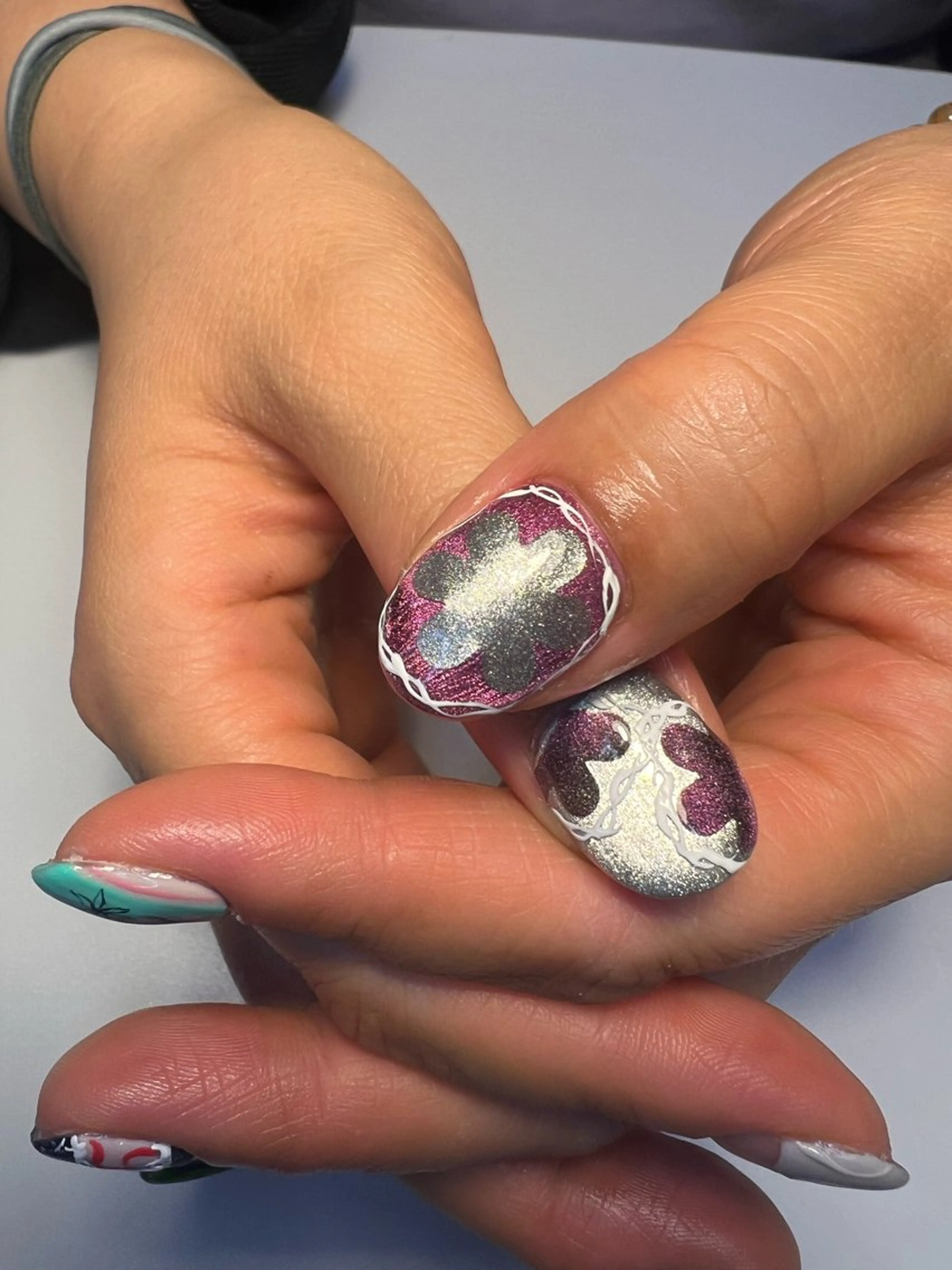 ネイル マグネットネイル ハンドネイル 中村 翠のネイルデザイン