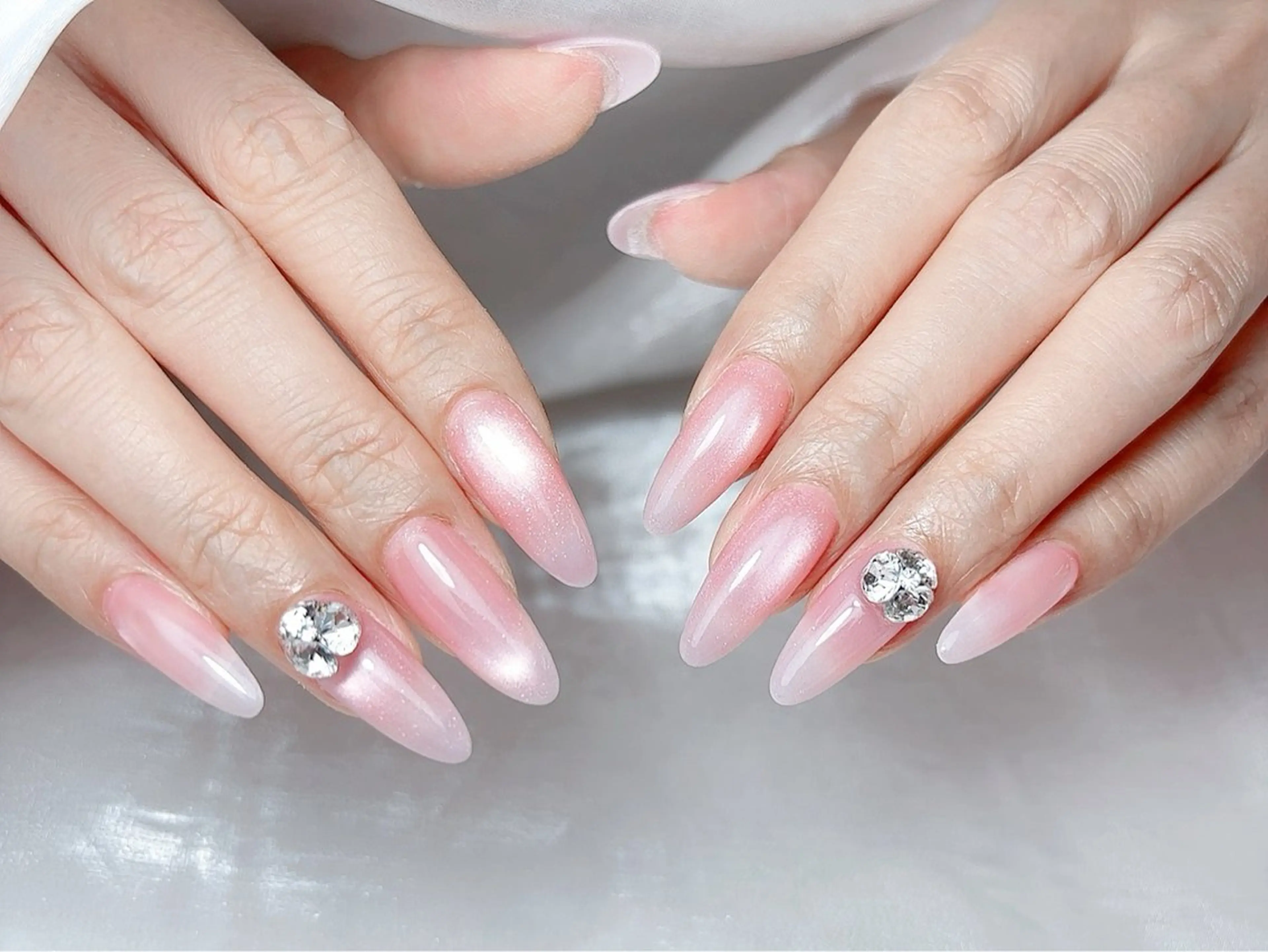 ネイル 🎀M nails✨ ビューティーのネイルデザイン