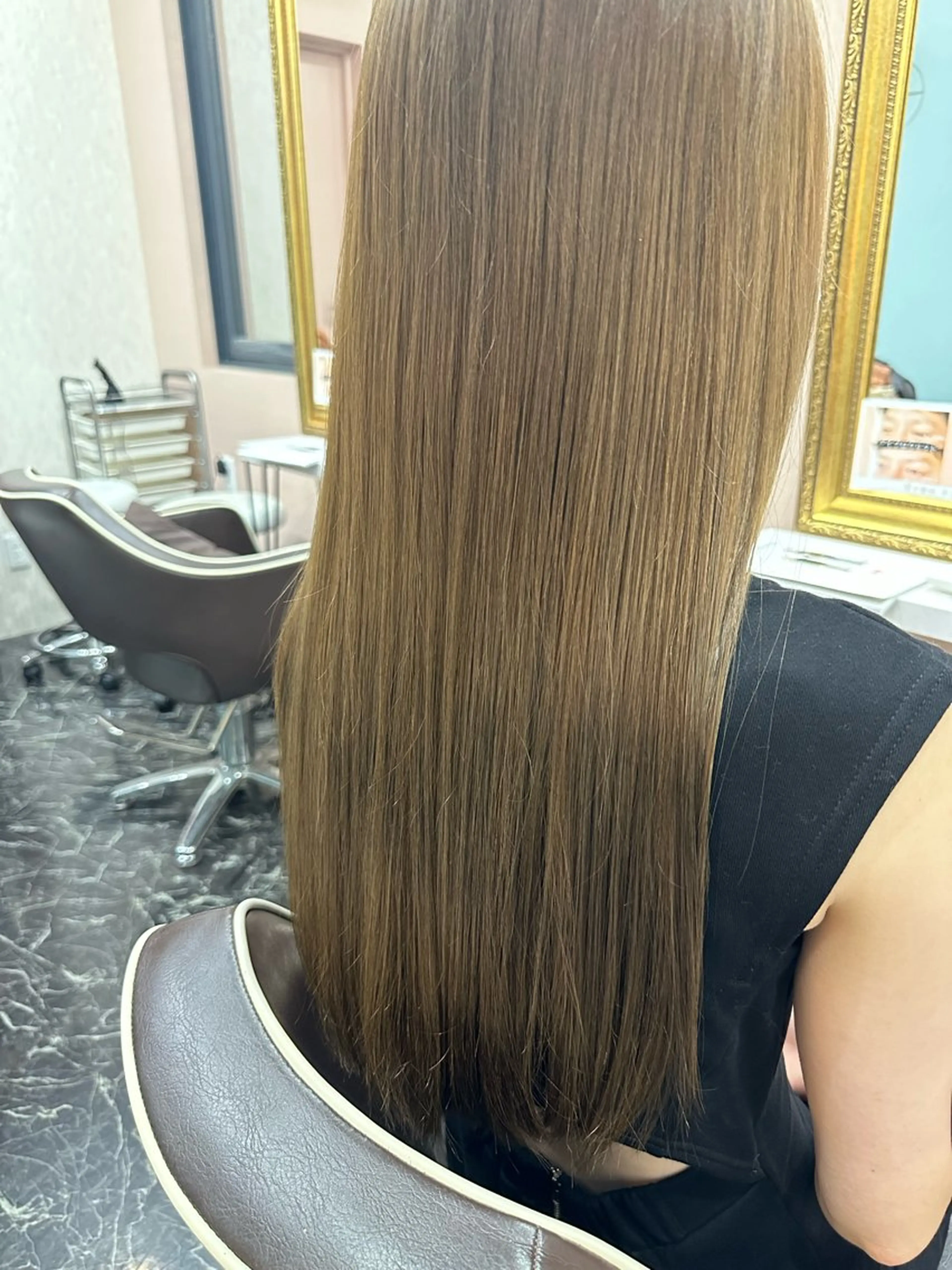 《美髪縮毛矯正✨》自然なストレート＆ダメージケアトリートメント付きの写真