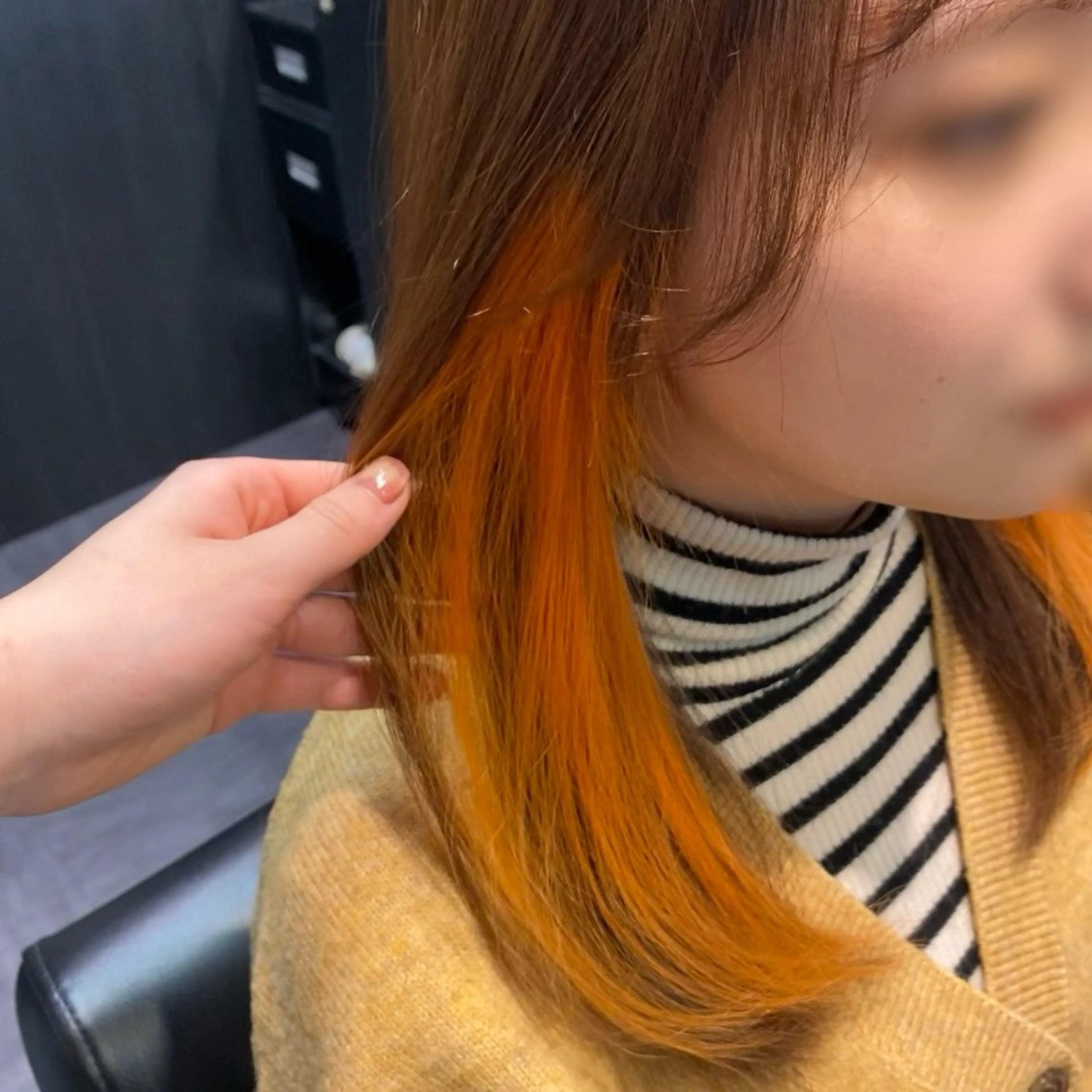 セミロング 艶暖色カラー🍒 縮毛矯正ほののヘアスタイル