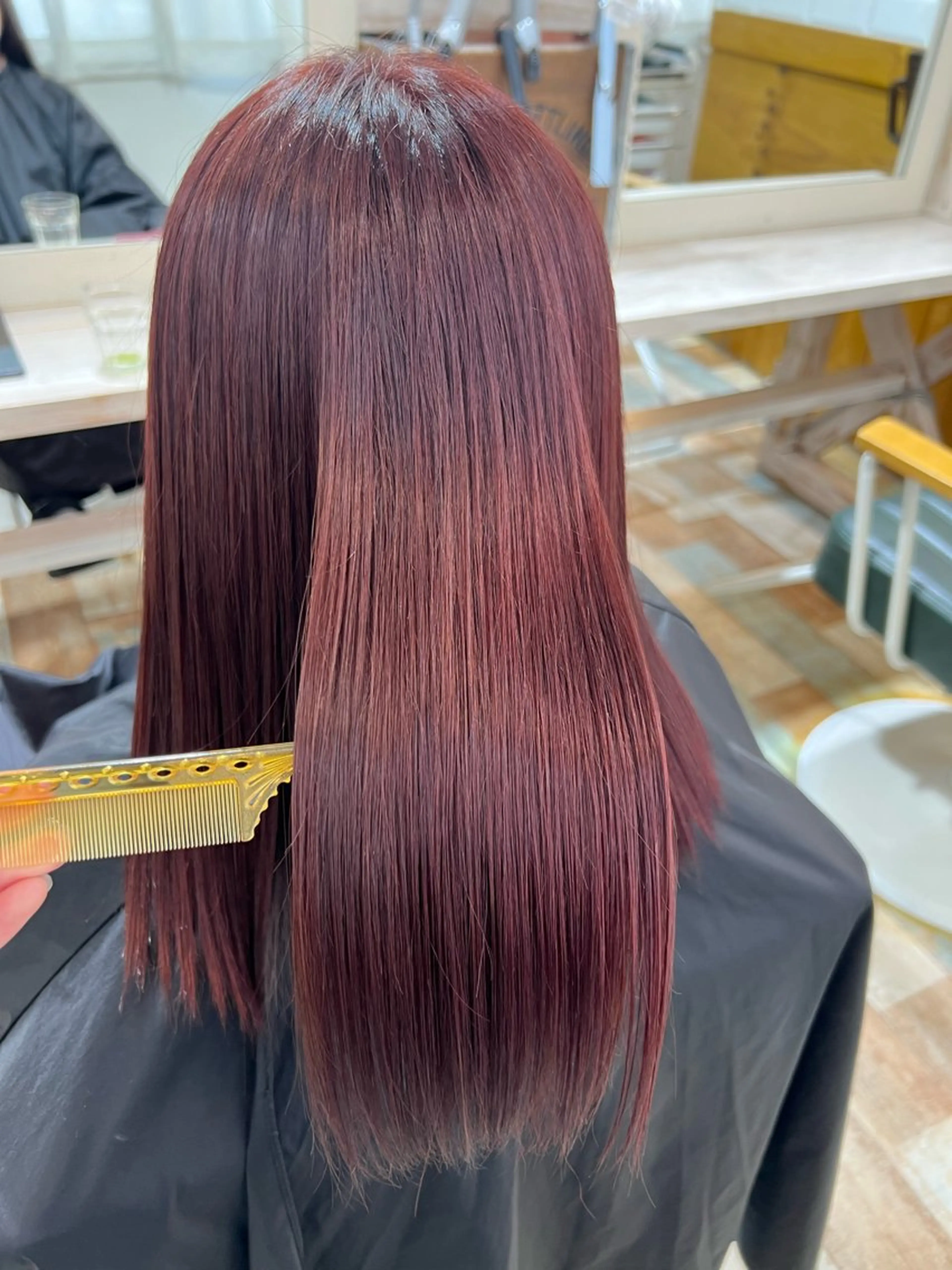 セミロング カラー デザインカラー イヤリングカラー ハイライトカラー ボブ 顔周りカット KANA/ボブ/ インナーカラー/艶髪のヘアスタイル