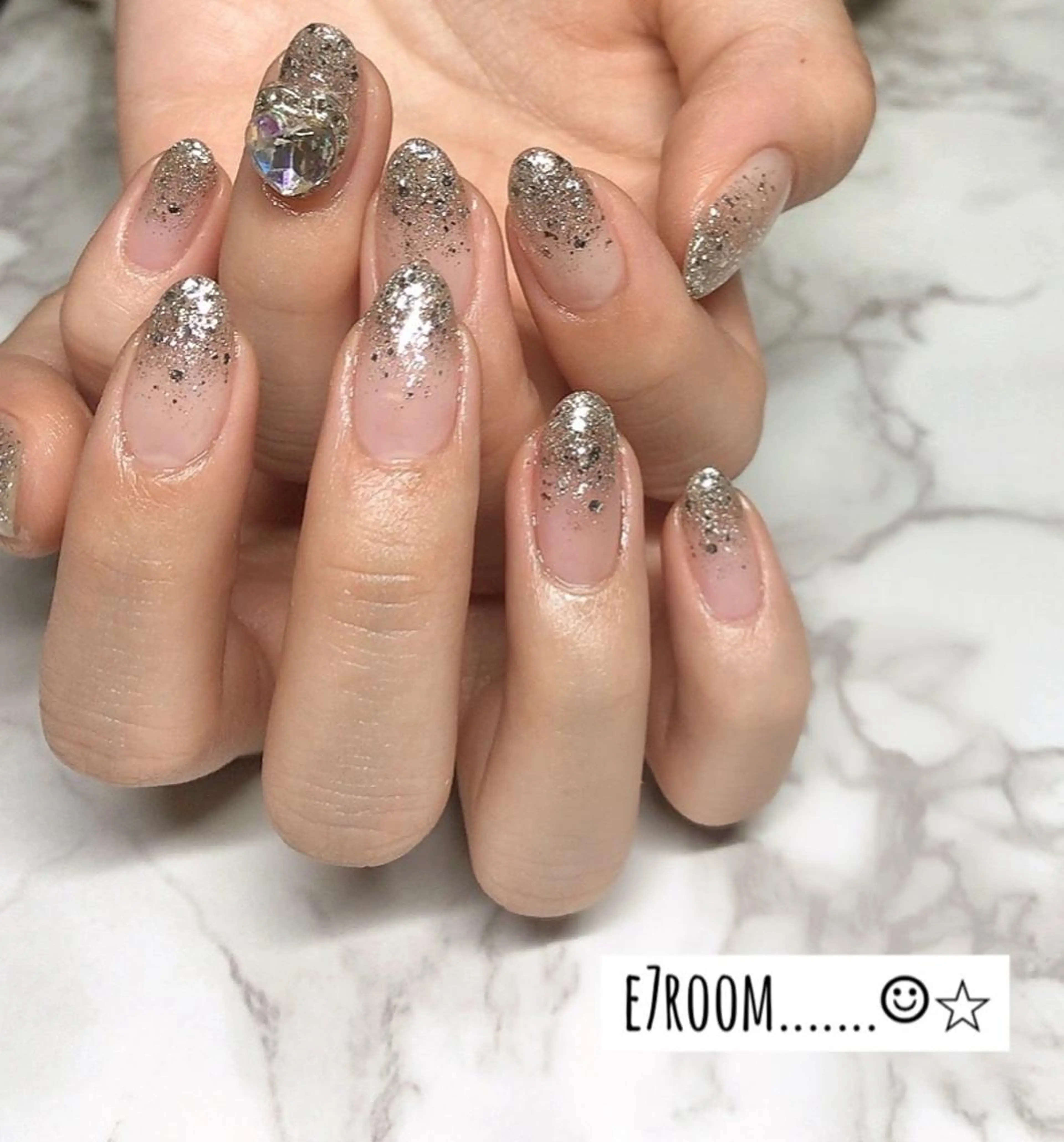 ネイル 江口 佳奈のネイルデザイン