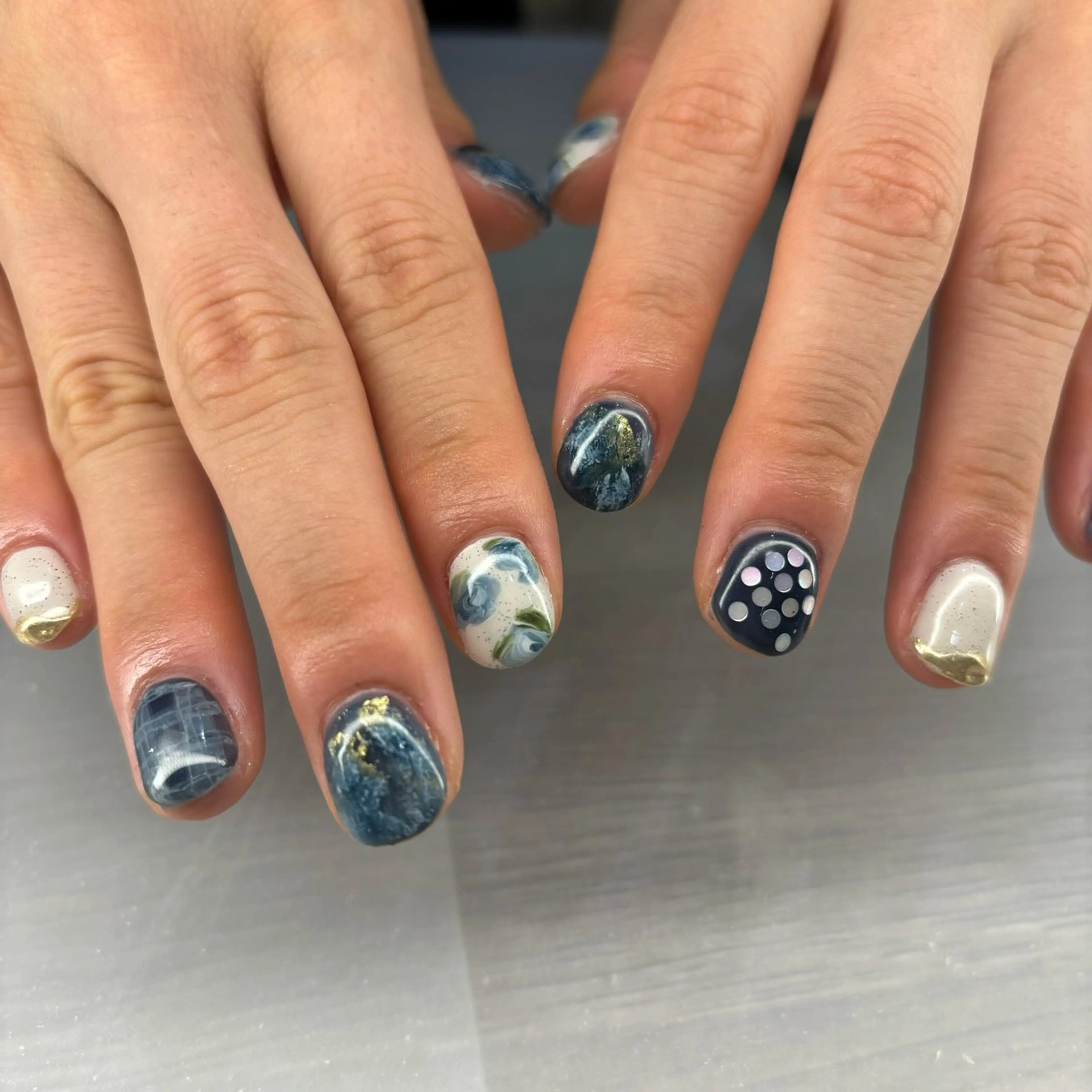 ネイル アートネイル ニュアンスネイル HANAKADO nail所属・HANAKADO yuiriのネイルデザイン