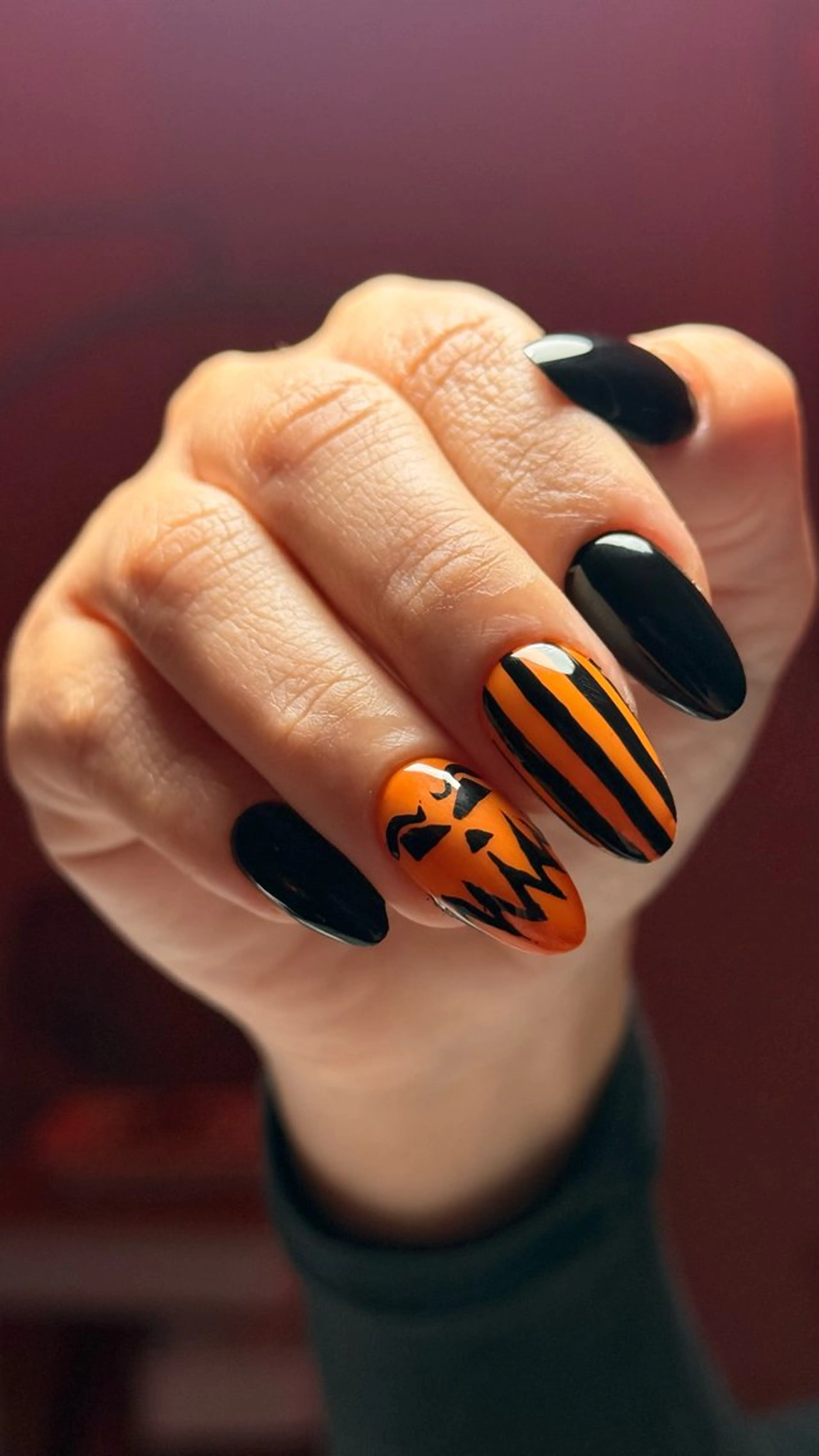 ネイル ハロウィン ハンドネイル 青木 みあの眉毛・アイブロウイメージ