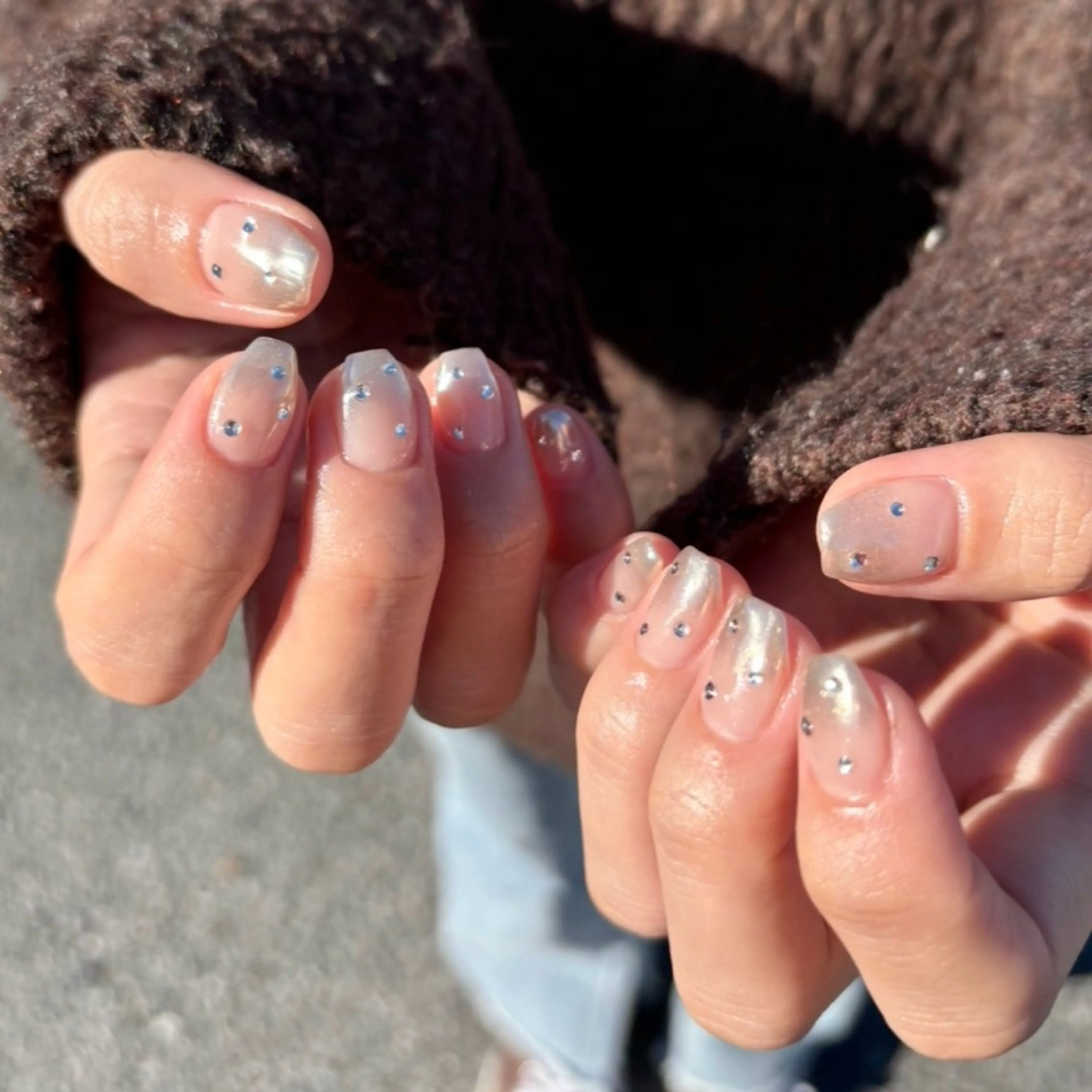 ネイル グラデーション ミラーネイル sign  nail azuhaのネイルデザイン