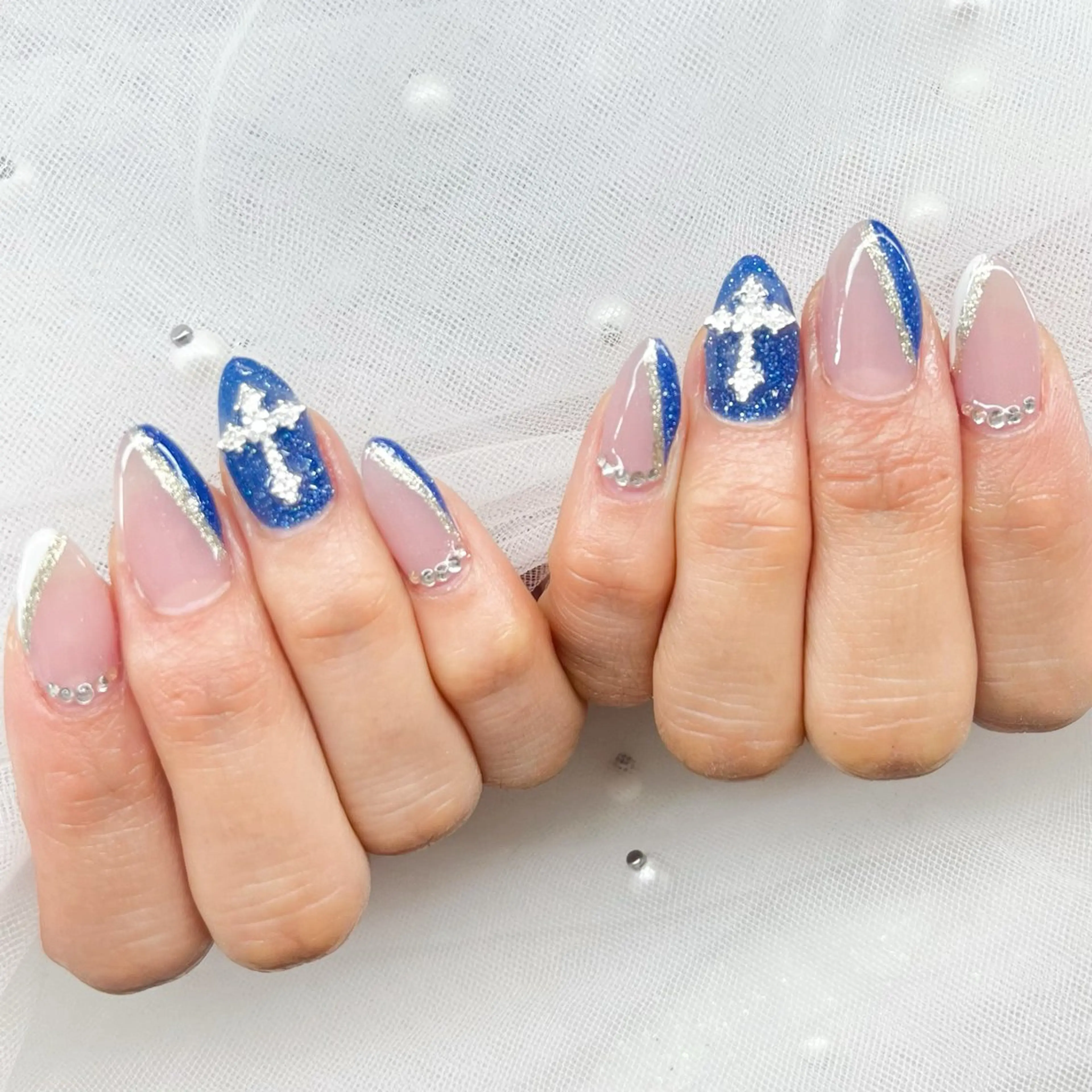 ネイル ハンドネイル VIERU YURIのネイルデザイン