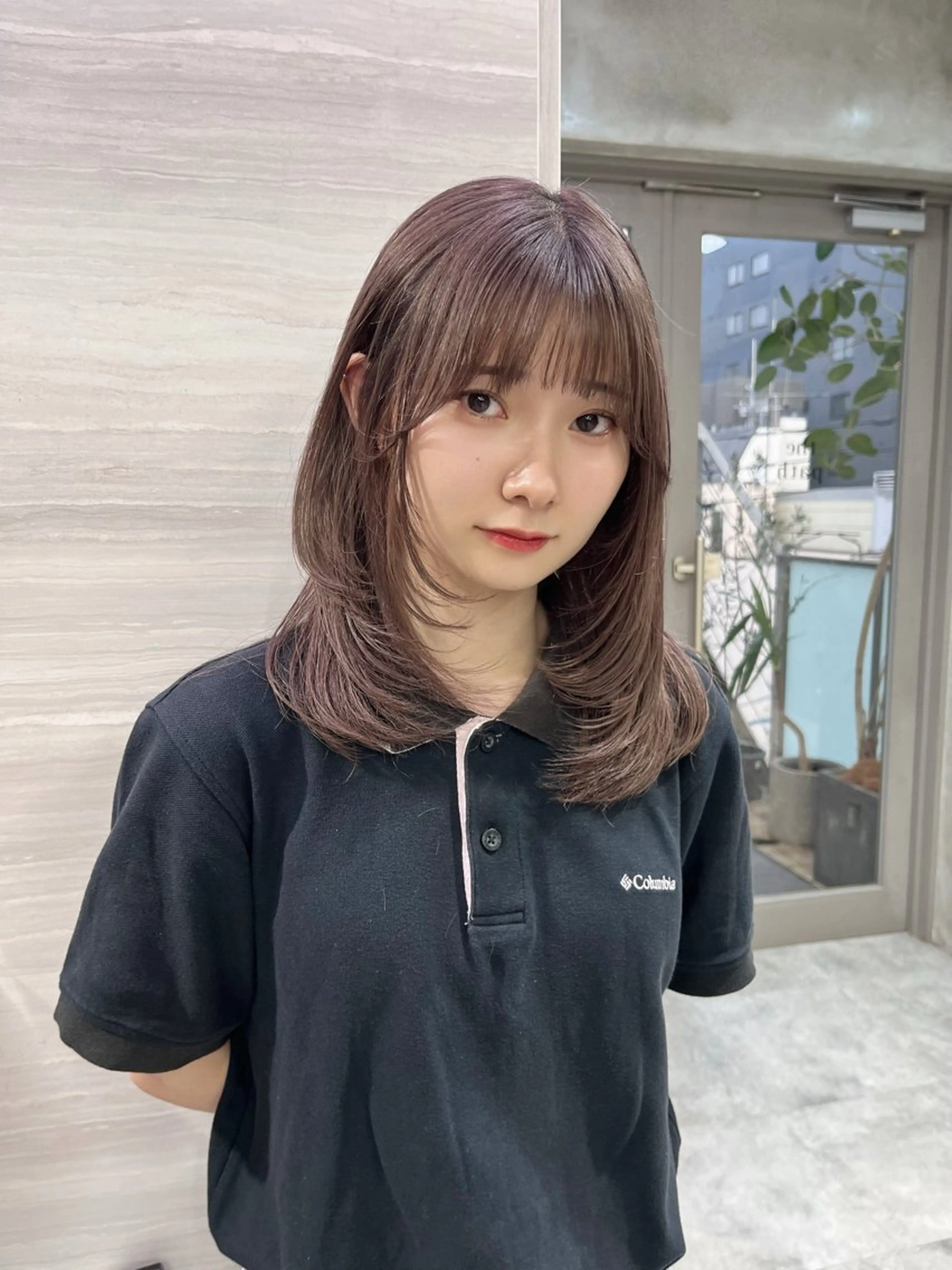 ロング カラー ベージュカラー ブリーチ ラベンダーカラー ラベンダーベージュ レイヤーカット カット ヘアカラー トリートメント ナツミ/透明感カラー /酸性ストレートのヘアスタイル