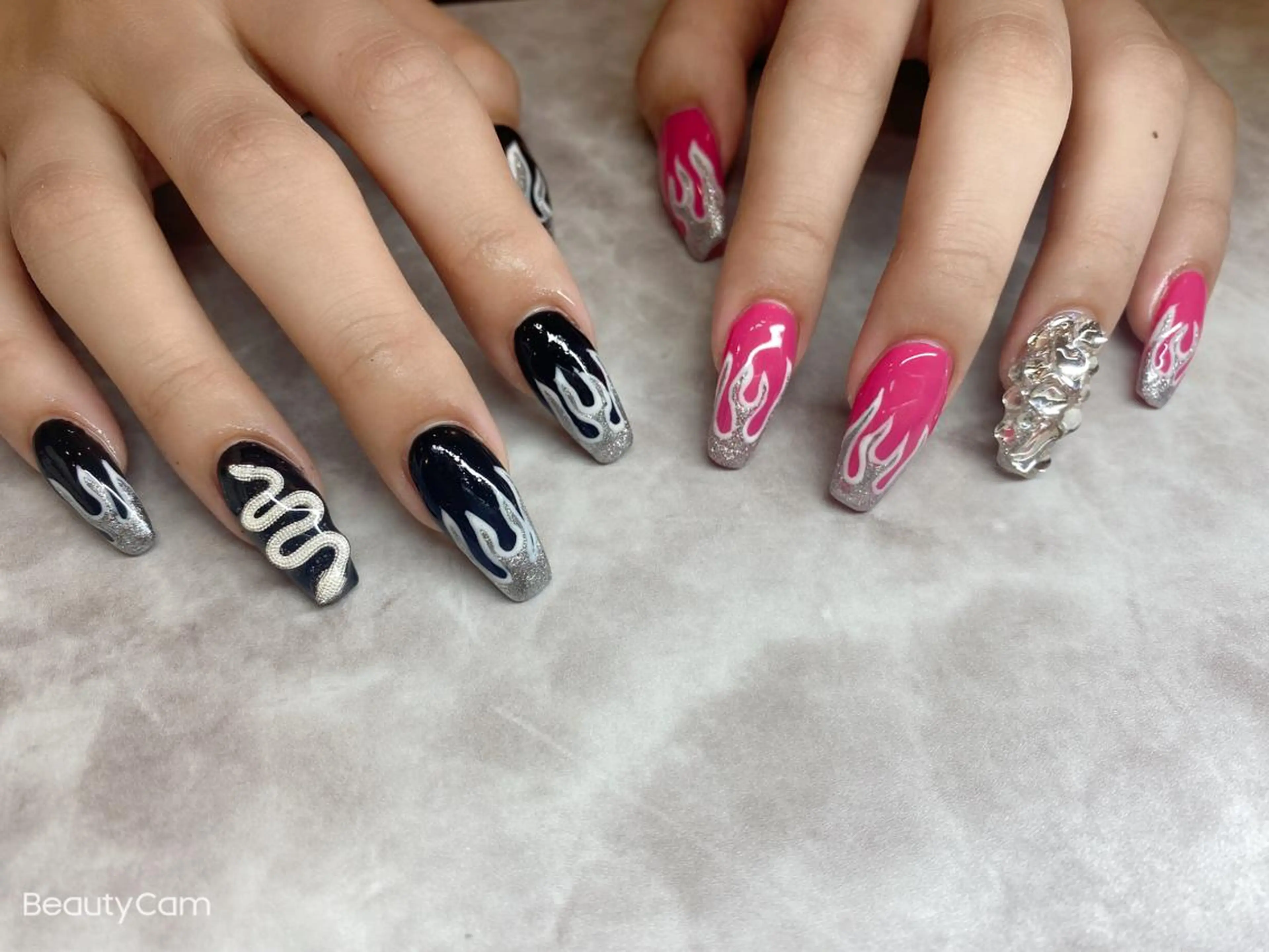 ネイル ハンドネイル Piacere所属・Piacere 絵美のネイルデザイン