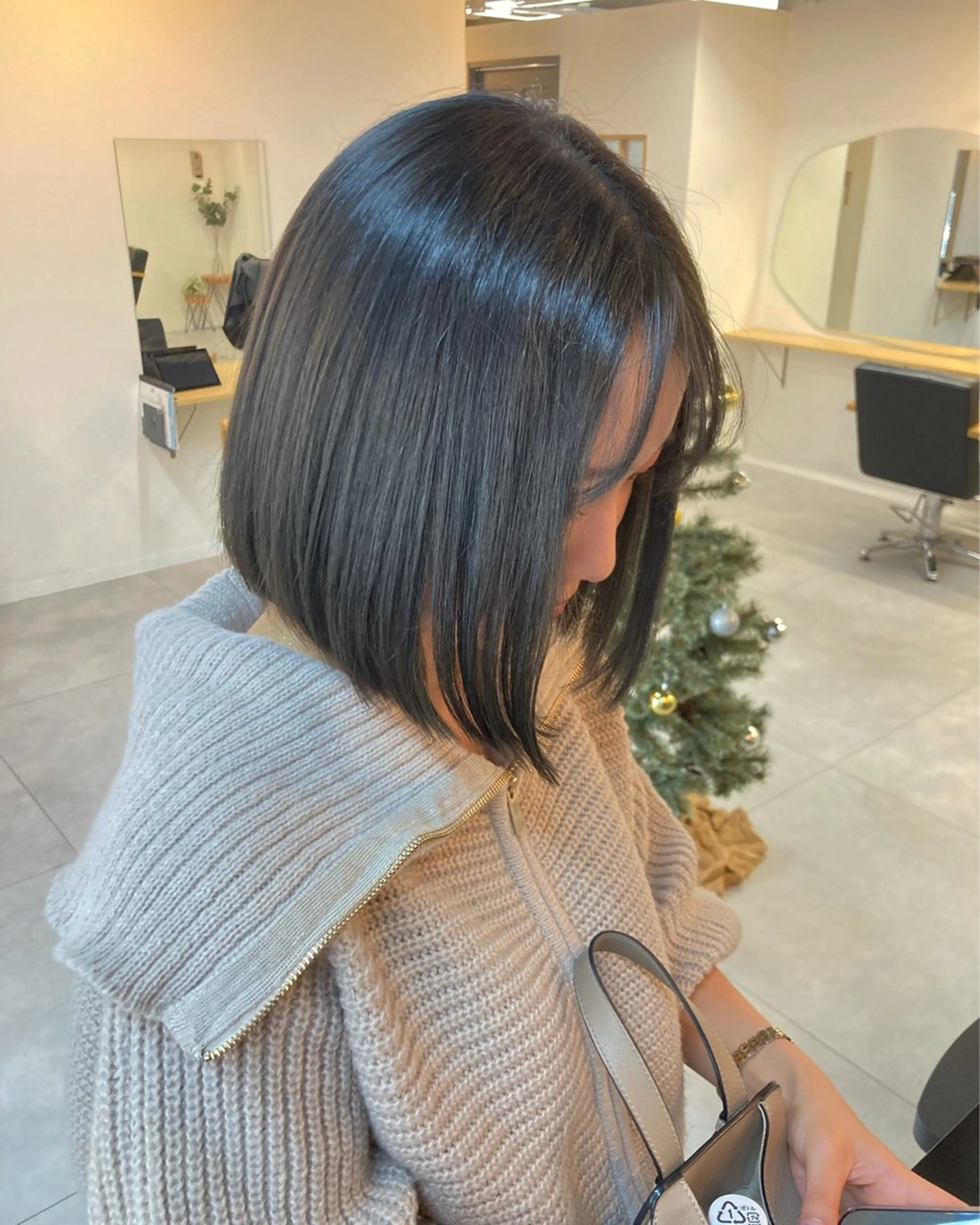 カラー ヘアカラー 三浦 寛都のヘアスタイル