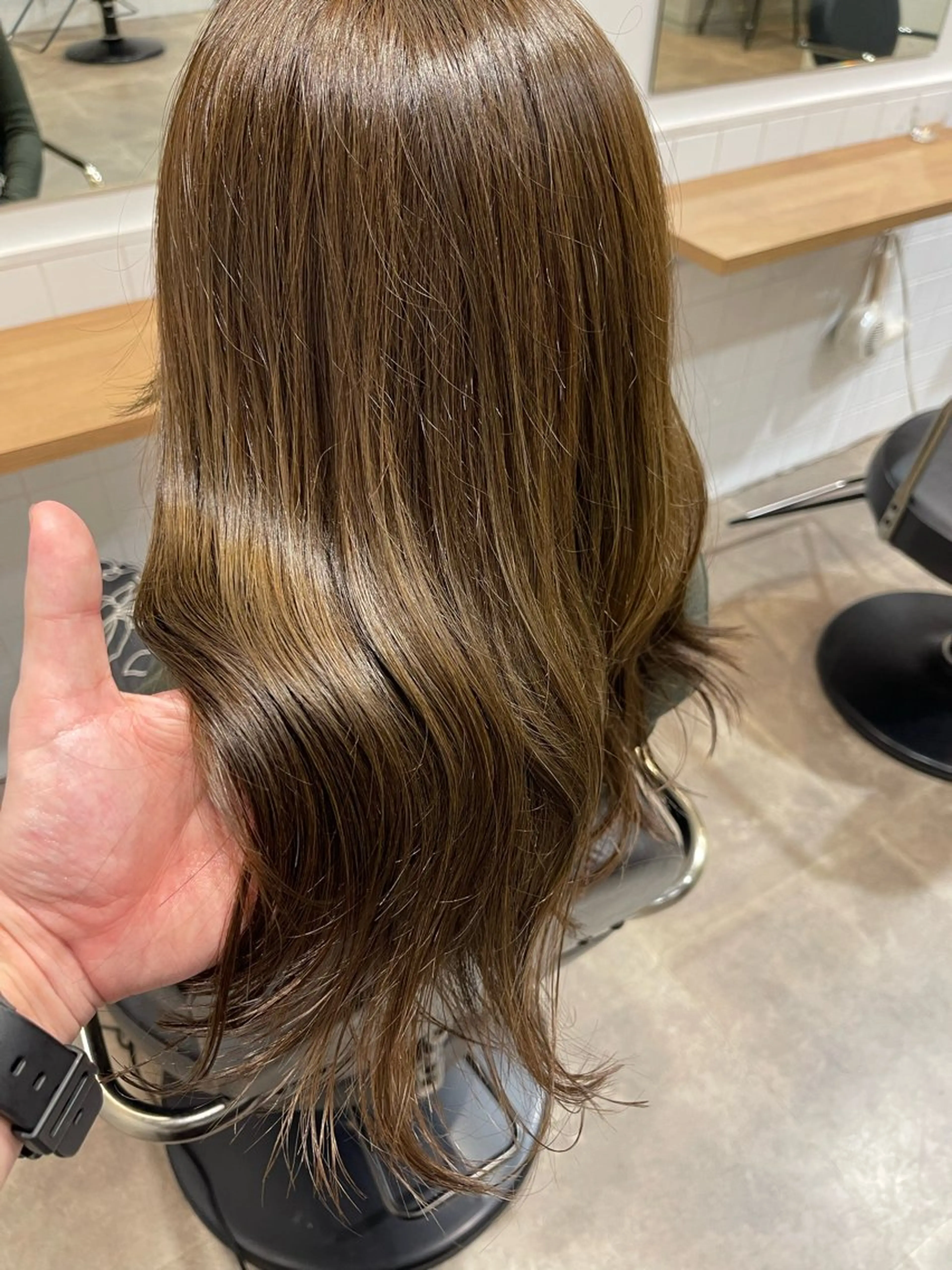 ロング カラー ブリーチ イルミナカラー ブリーチなしカラー カット ヘアカラー 悩みを解決💫似合せ RENのヘアスタイル