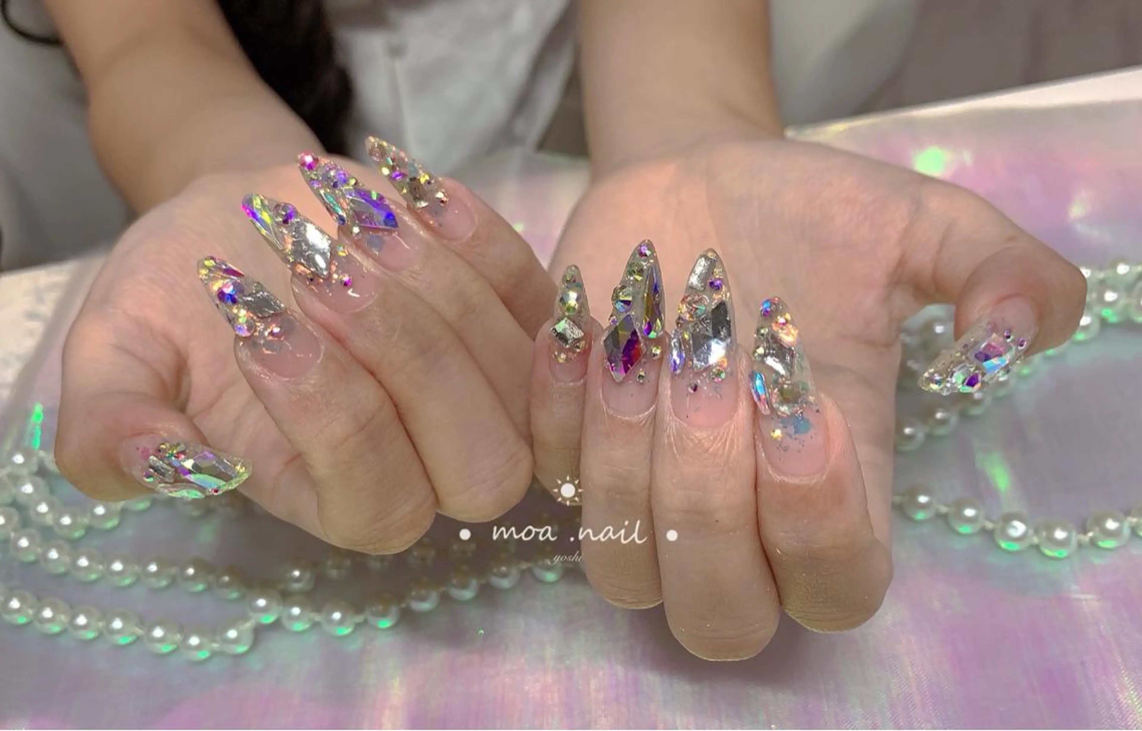ネイル MOA NAIL所属・MoaNail🫶 Yoshiのネイルデザイン