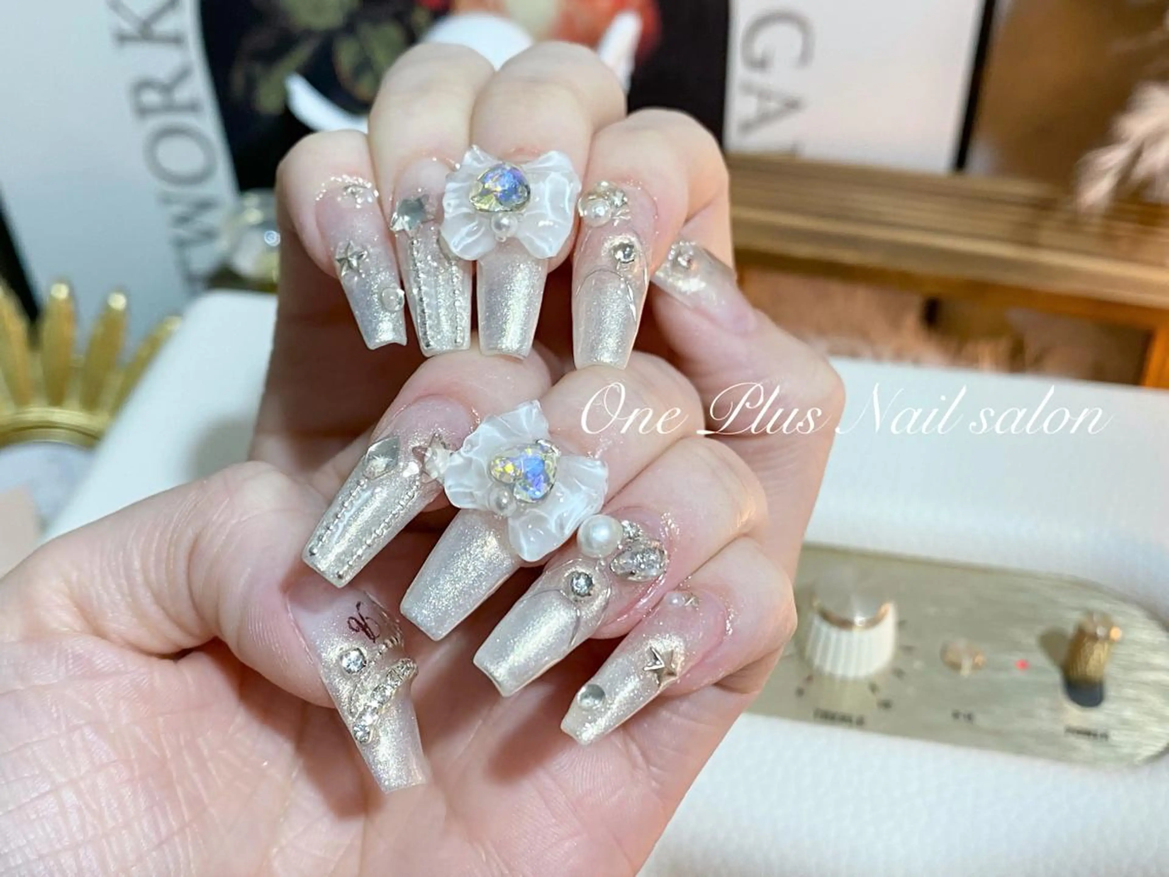 ネイル One Plus Nail Salonのネイルデザイン