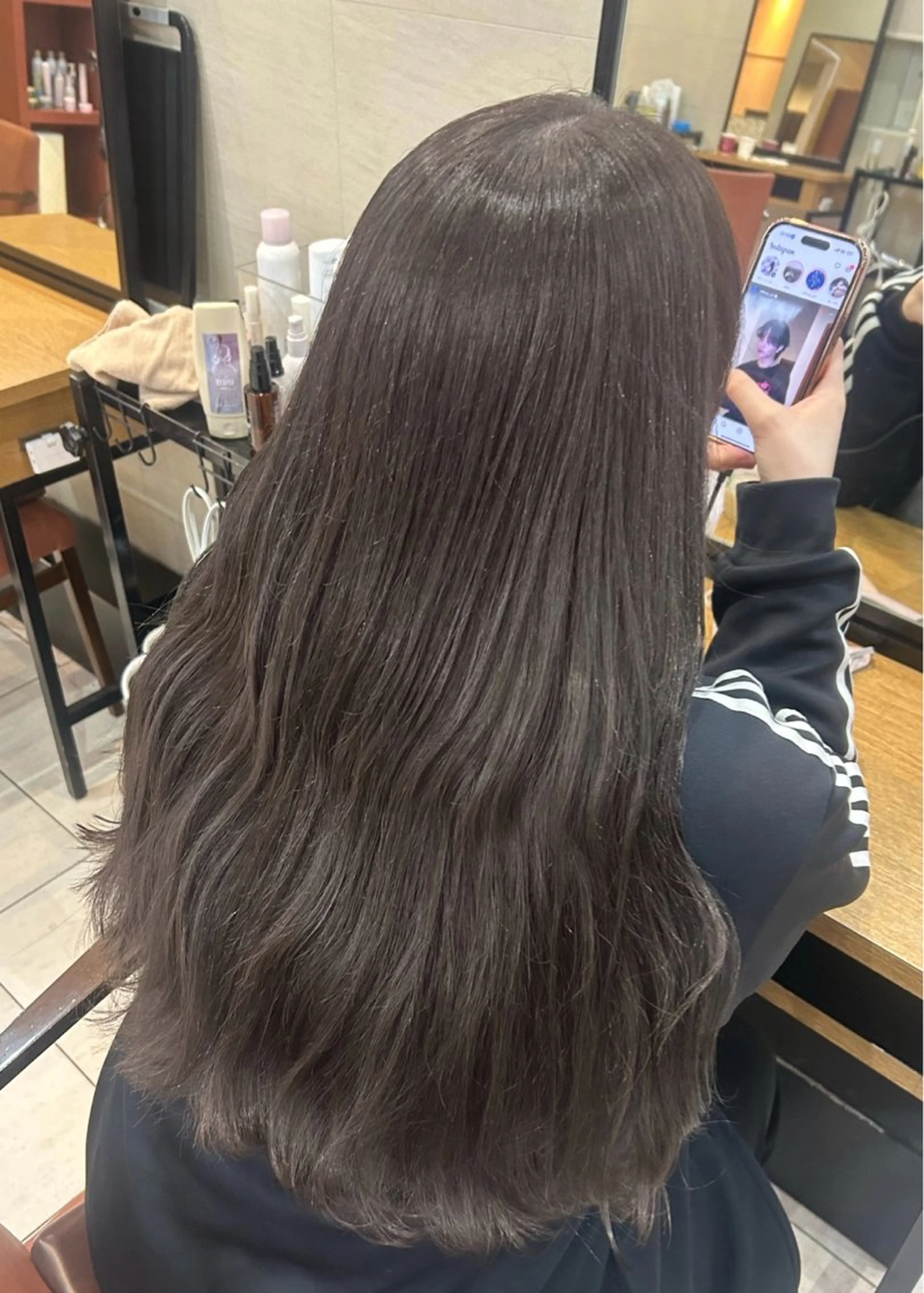 ミディアム カラー ヘアカラー オリーブ/ 透明感カラー/れいあのヘアスタイル