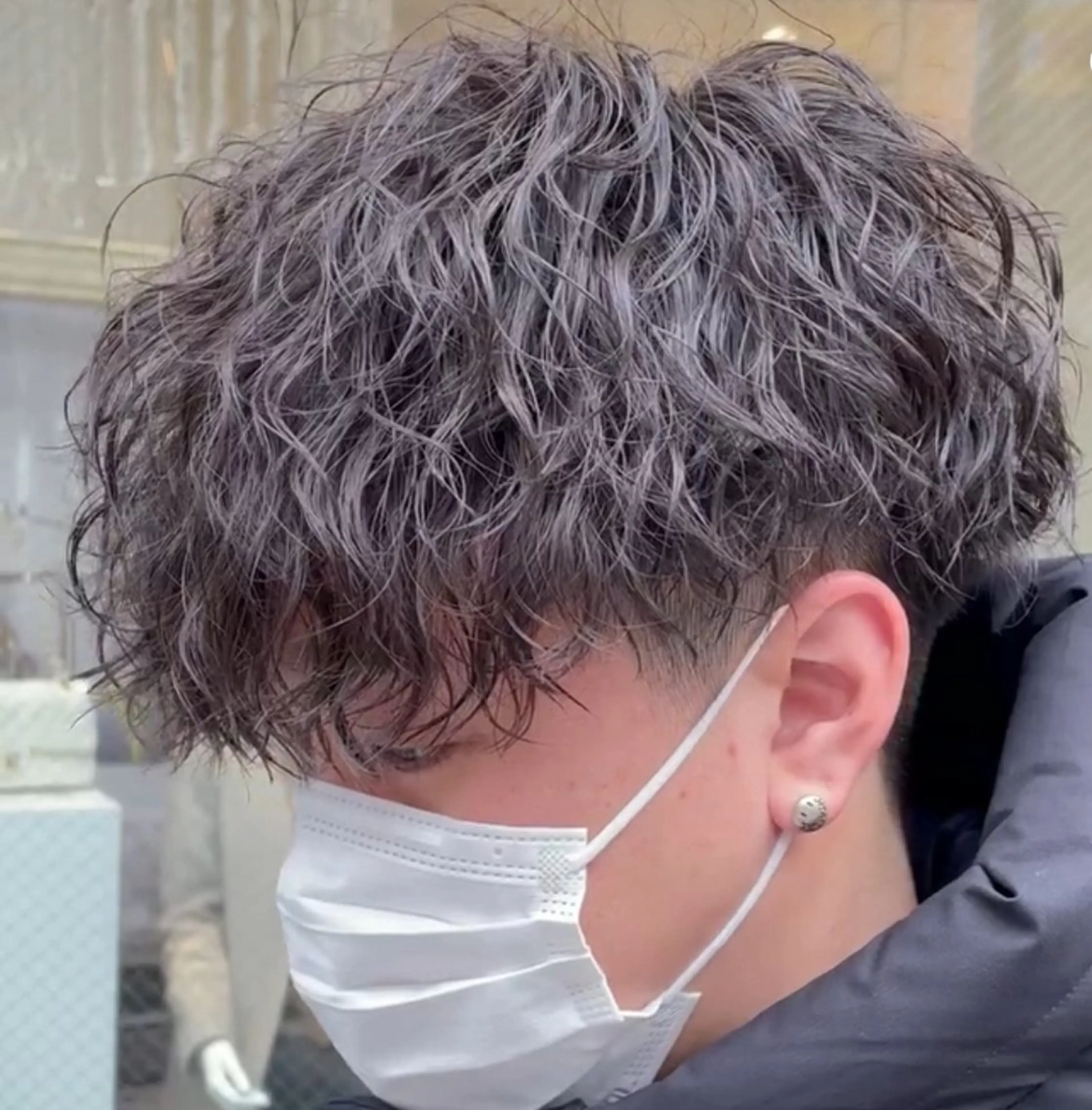 ショート パーマ メンズ メンズパーマ ツイストスパイラルパーマ トリートメント スパイラルパーマ sunc所属・ハイトーン/ブリーチ /ダブルカラーのヘアスタイル