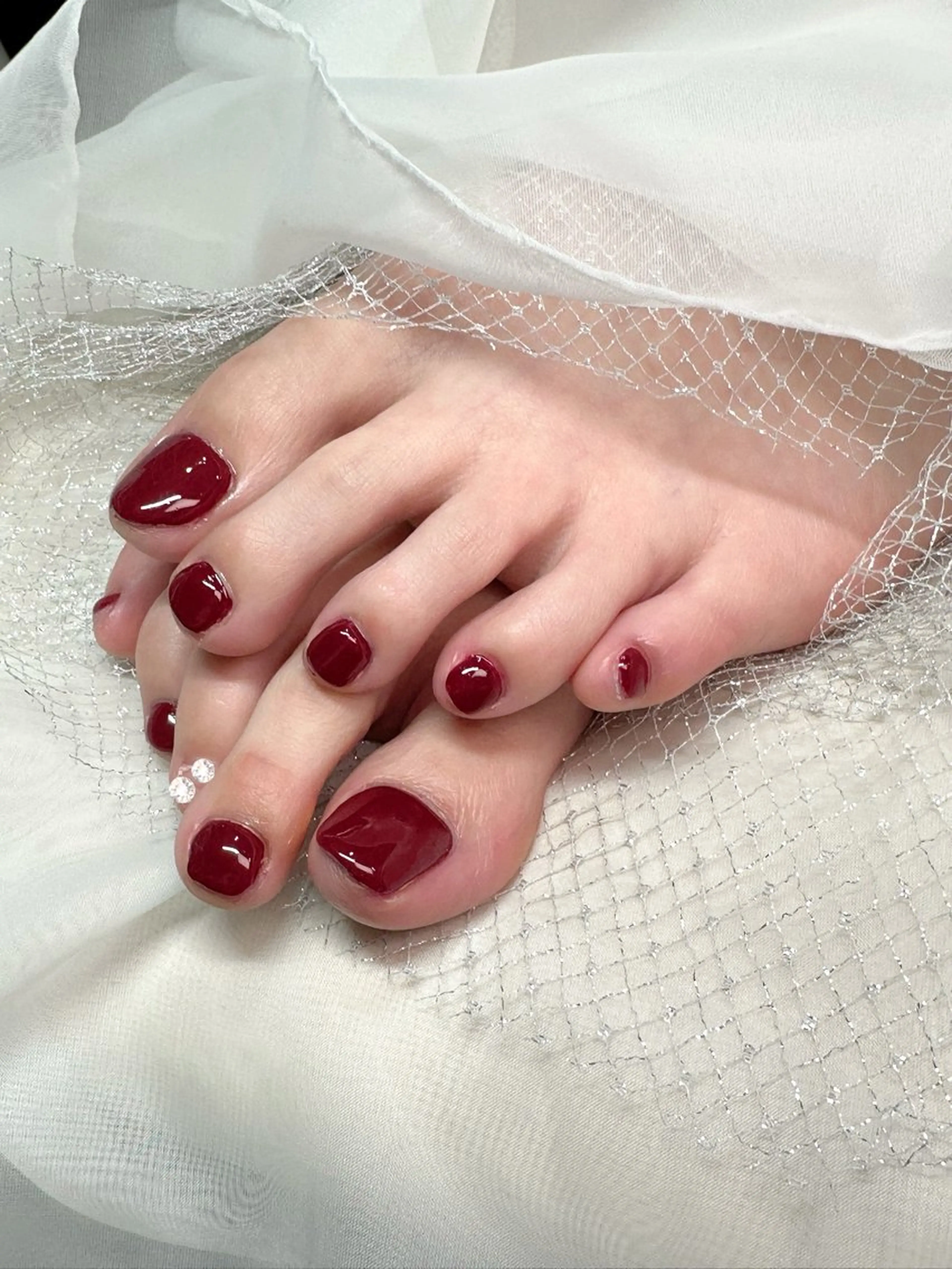 ネイル ボルドー ワンカラーネイル toshioka mihoのヘアスタイル