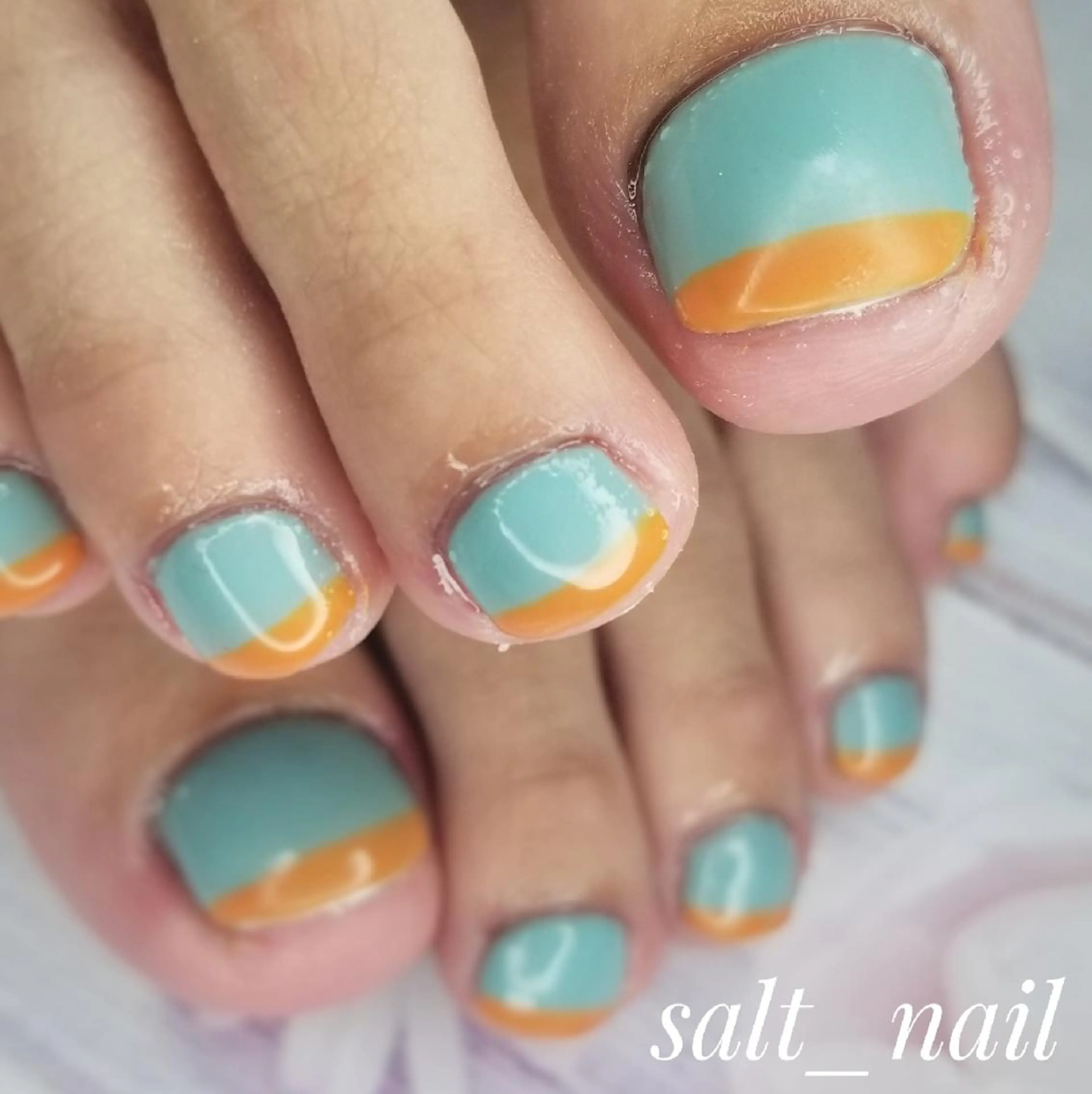 ネイル フレンチネイル 持ち込み オレンジ 個人サロン saltnailのネイルデザイン