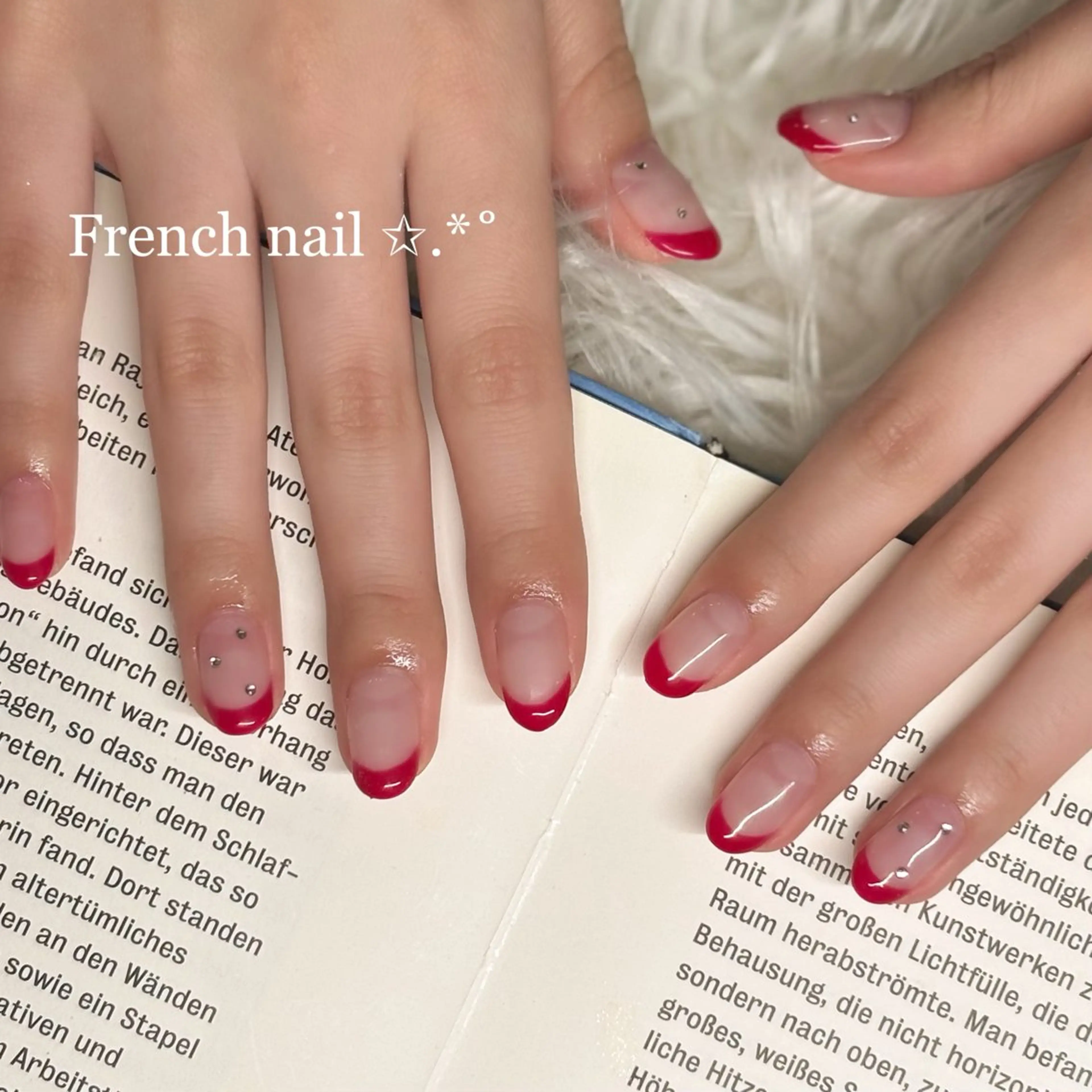 ネイル フレンチネイル 赤色 ハンドネイル nailsalon Lithos所属・nailsalon Recontreのネイルデザイン