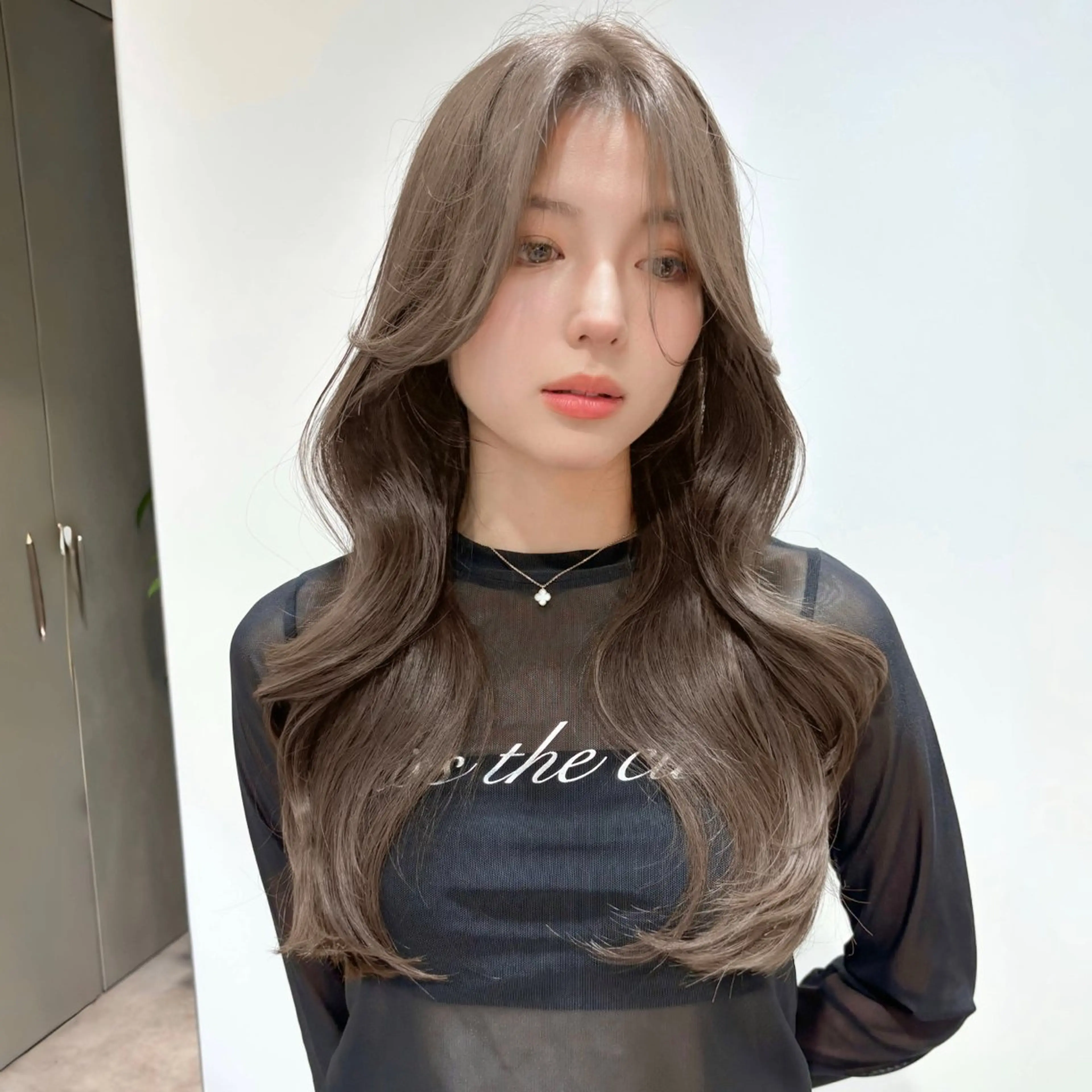 ロング 髪質改善 ヨシンモリ 韓国風ヘア レイヤーカット ローレイヤー 原宿/韓国レイヤー ボブ/顔周りYasuのヘアスタイル