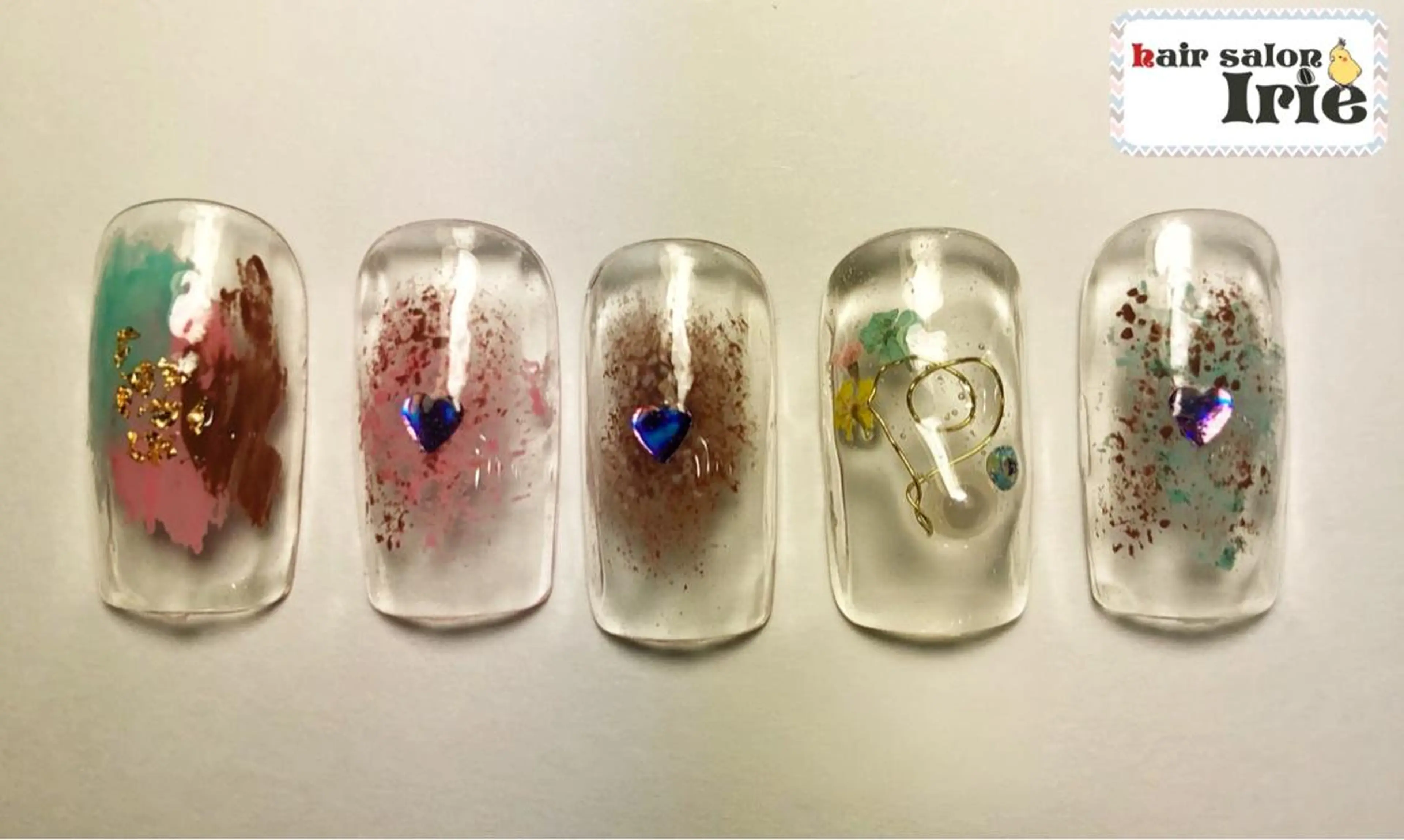 ネイル Hair salon Irie所属・與儀 知佳のネイルデザイン