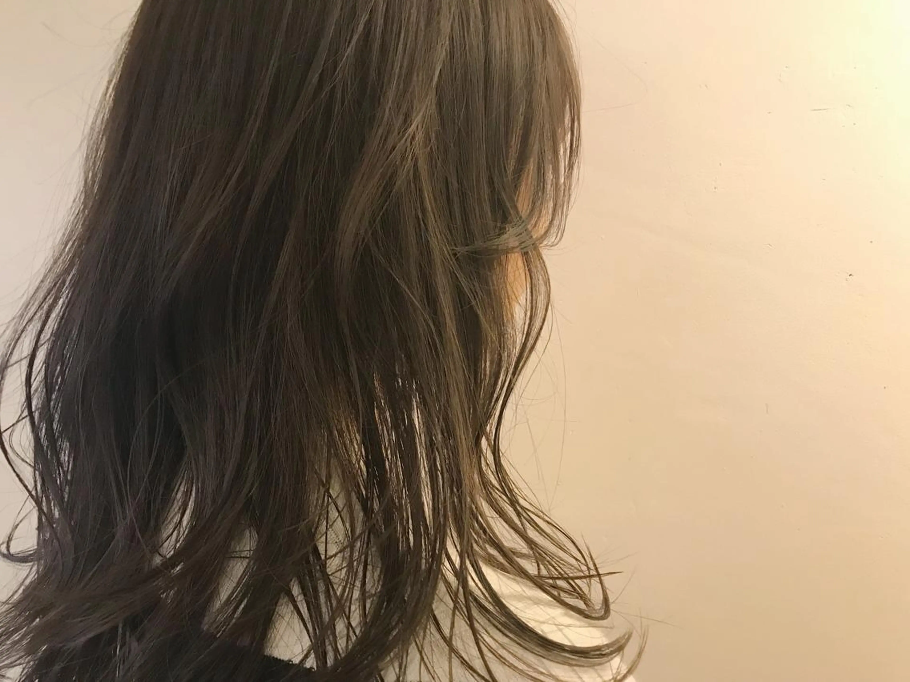 セミロング カラー パーマ アッシュ 💈LuTa💈_ 公式_NewOpenのヘアスタイル