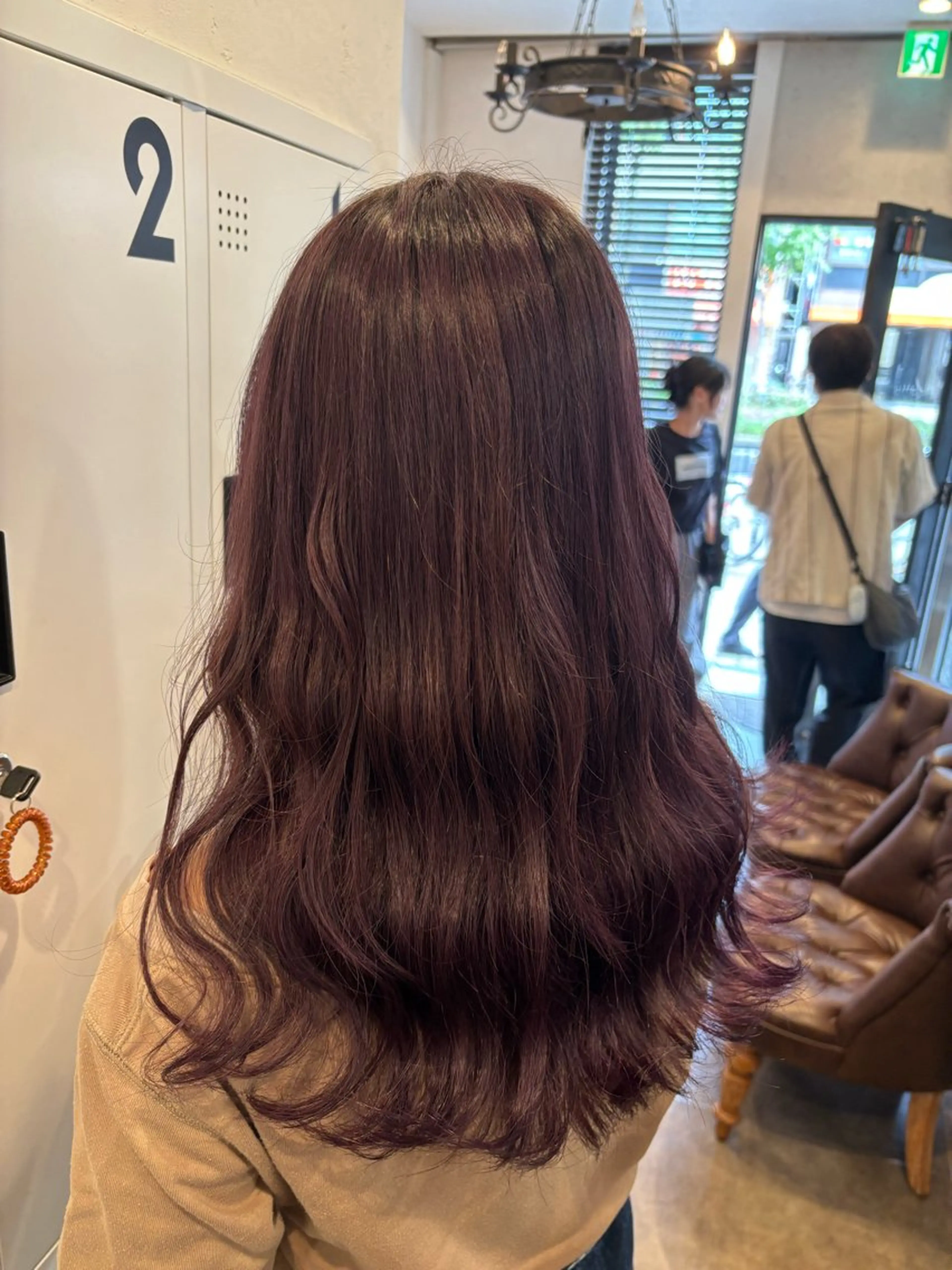 ロング カラー ブリーチ ピンクカラー バイオレットカラー ヘアカラー トリートメント 加藤 つばさのヘアスタイル