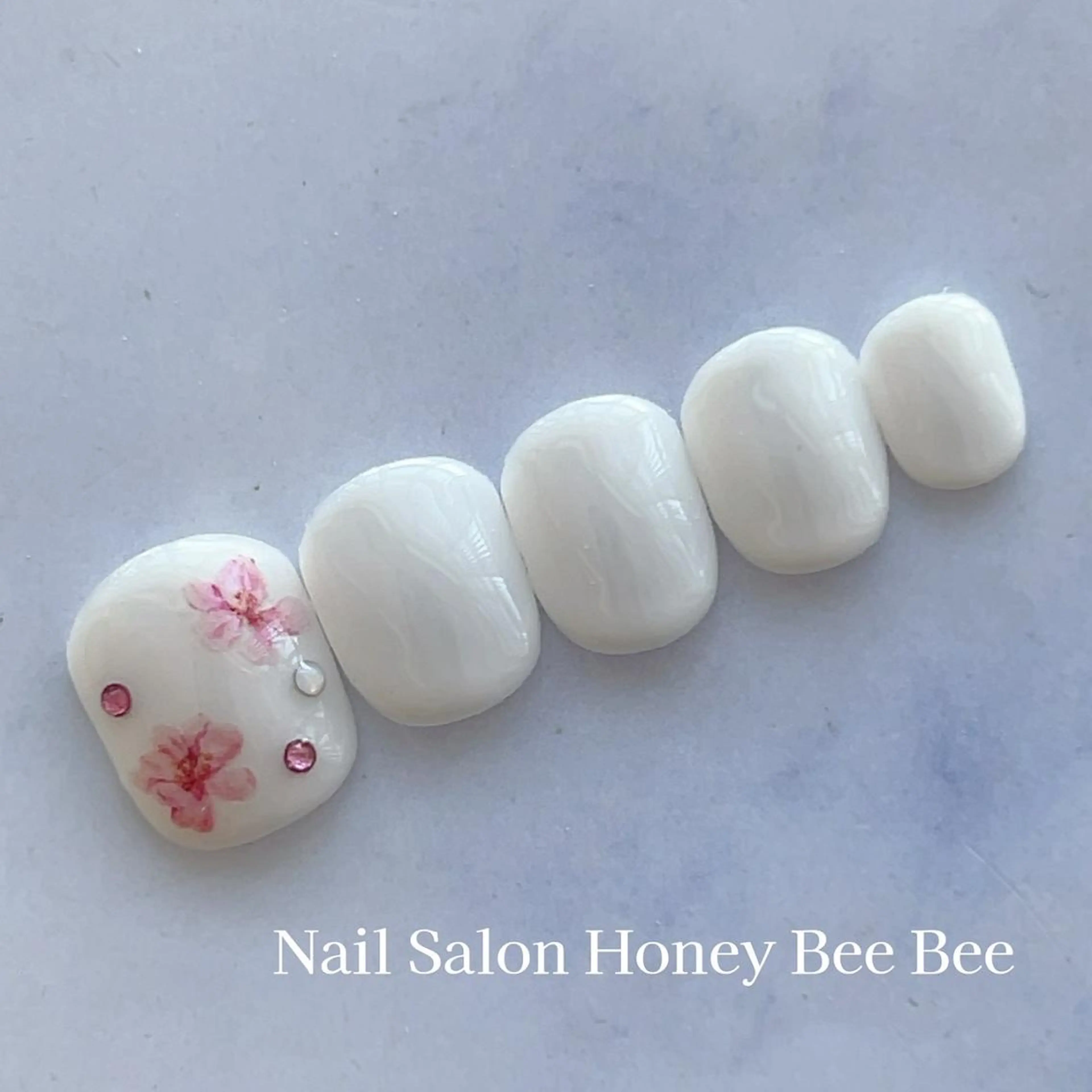 ネイル Nail salon Honey Beeのネイルデザイン