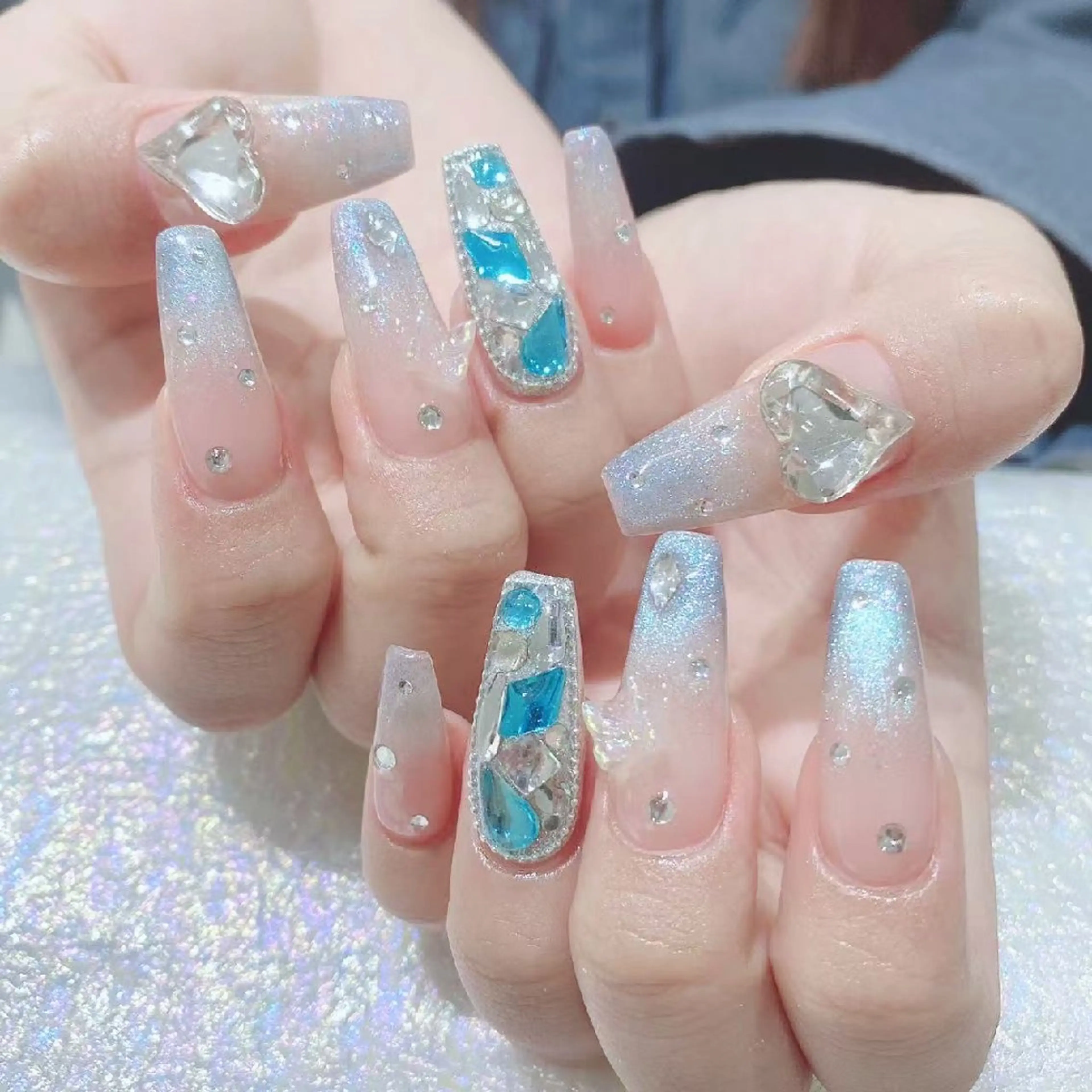 ネイル ハンドネイル Queens みなみのネイルデザイン