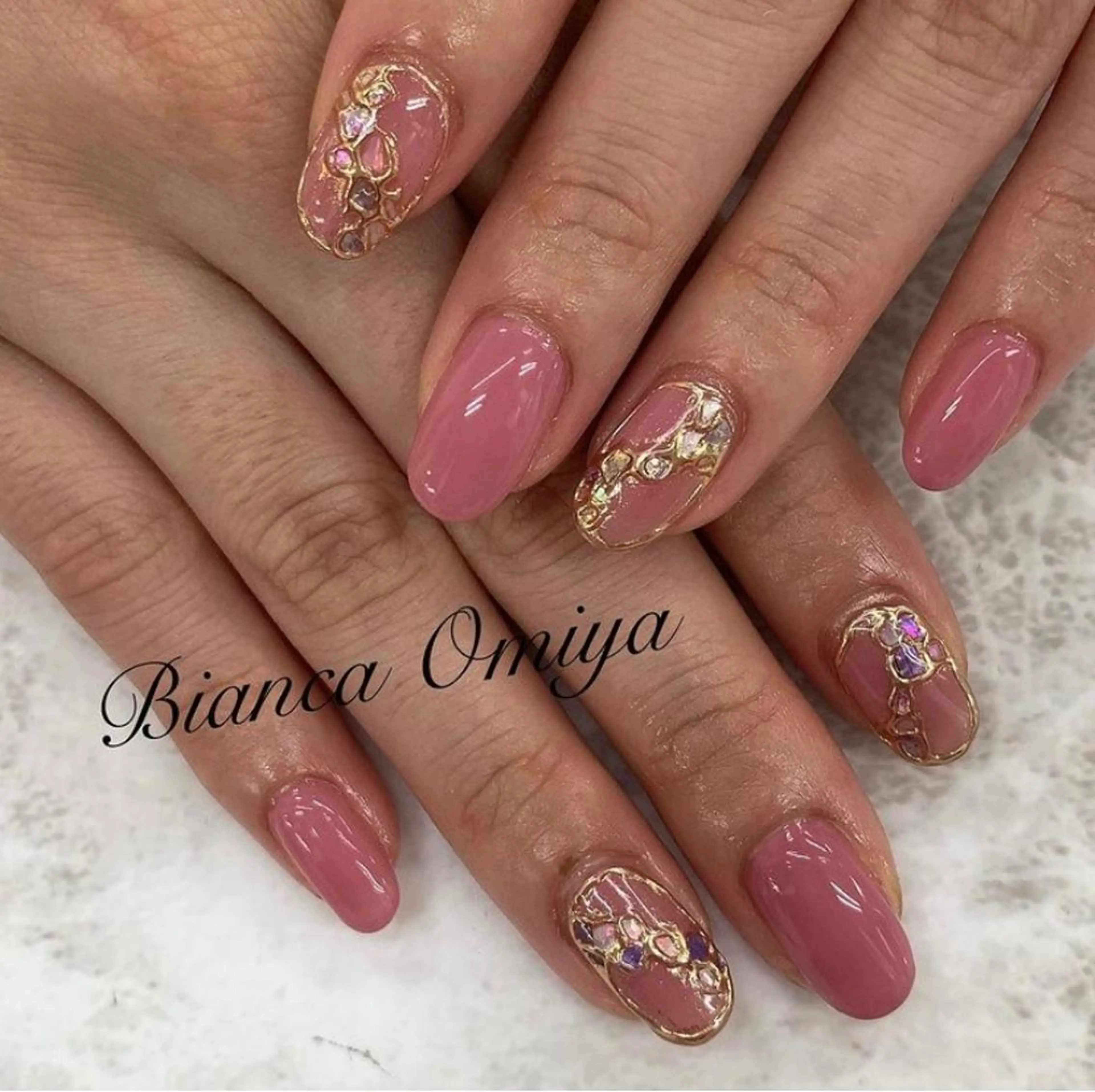 ネイル ビアンカ大宮ネイル 店長 モリサワのネイルデザイン