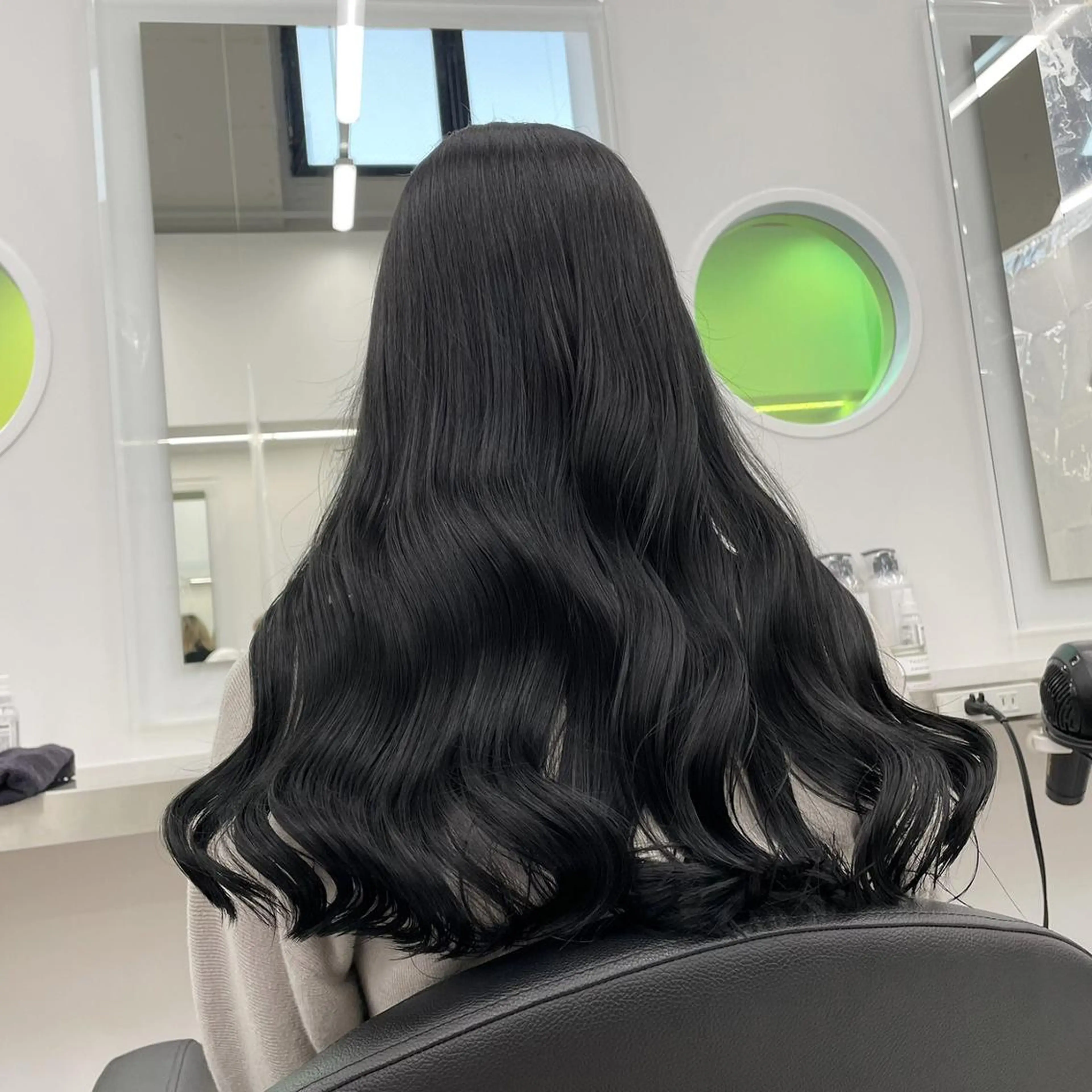 カラー ロング official FRUITS渋谷💖のヘアスタイル