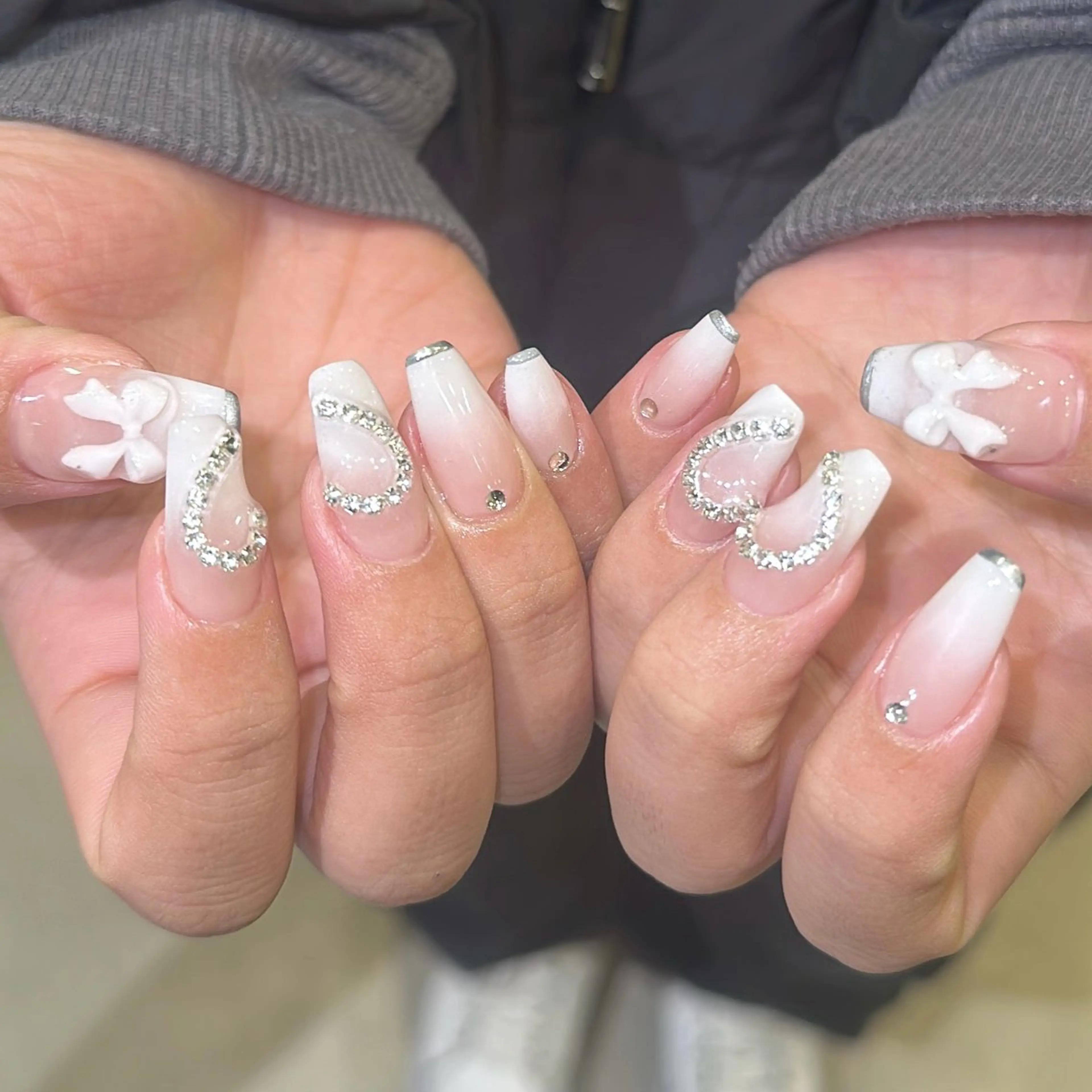 ネイル ハンドネイル 👽個性派ネイル🎀 komachiのヘアスタイル