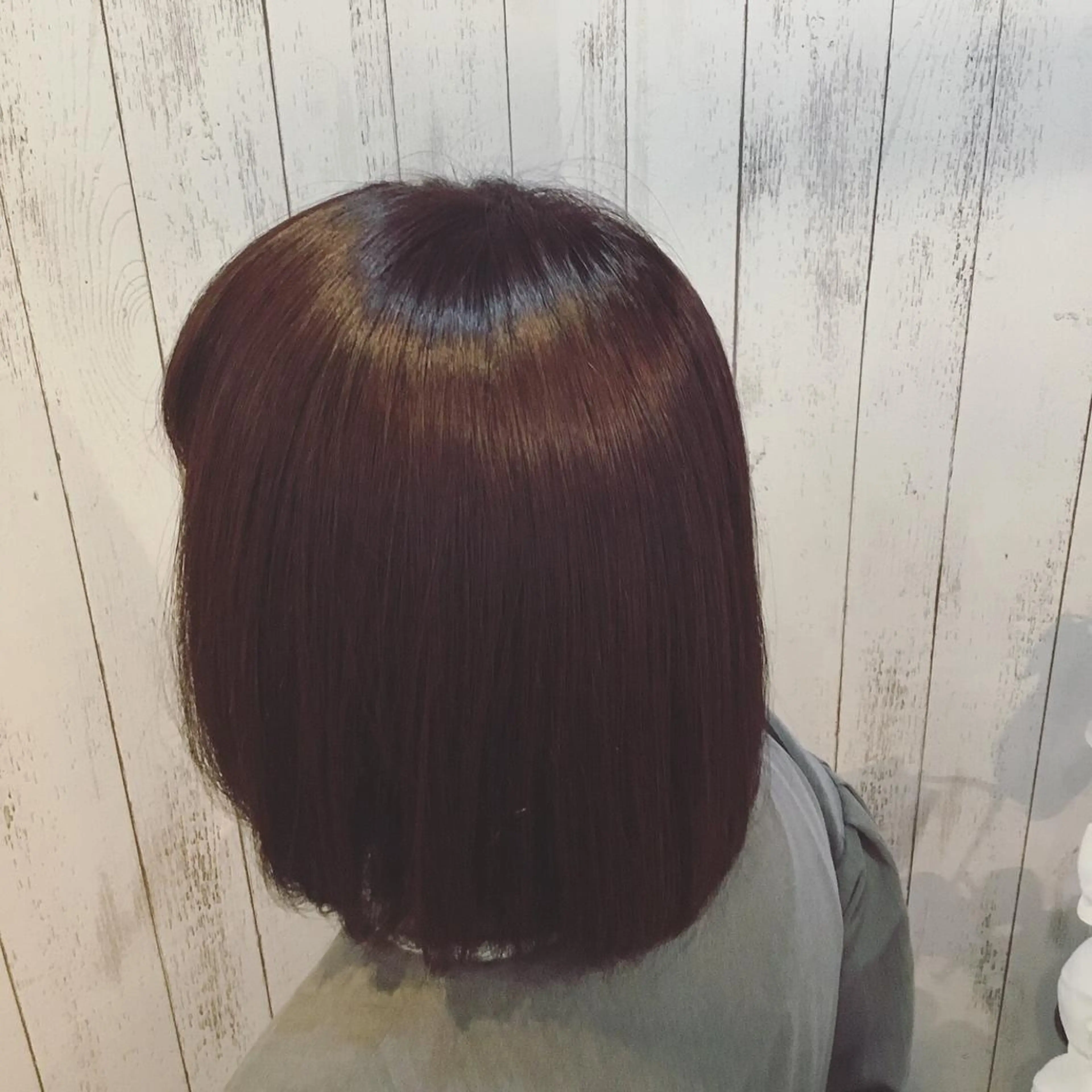 ショート カラー embrace エンブレイスのヘアスタイル