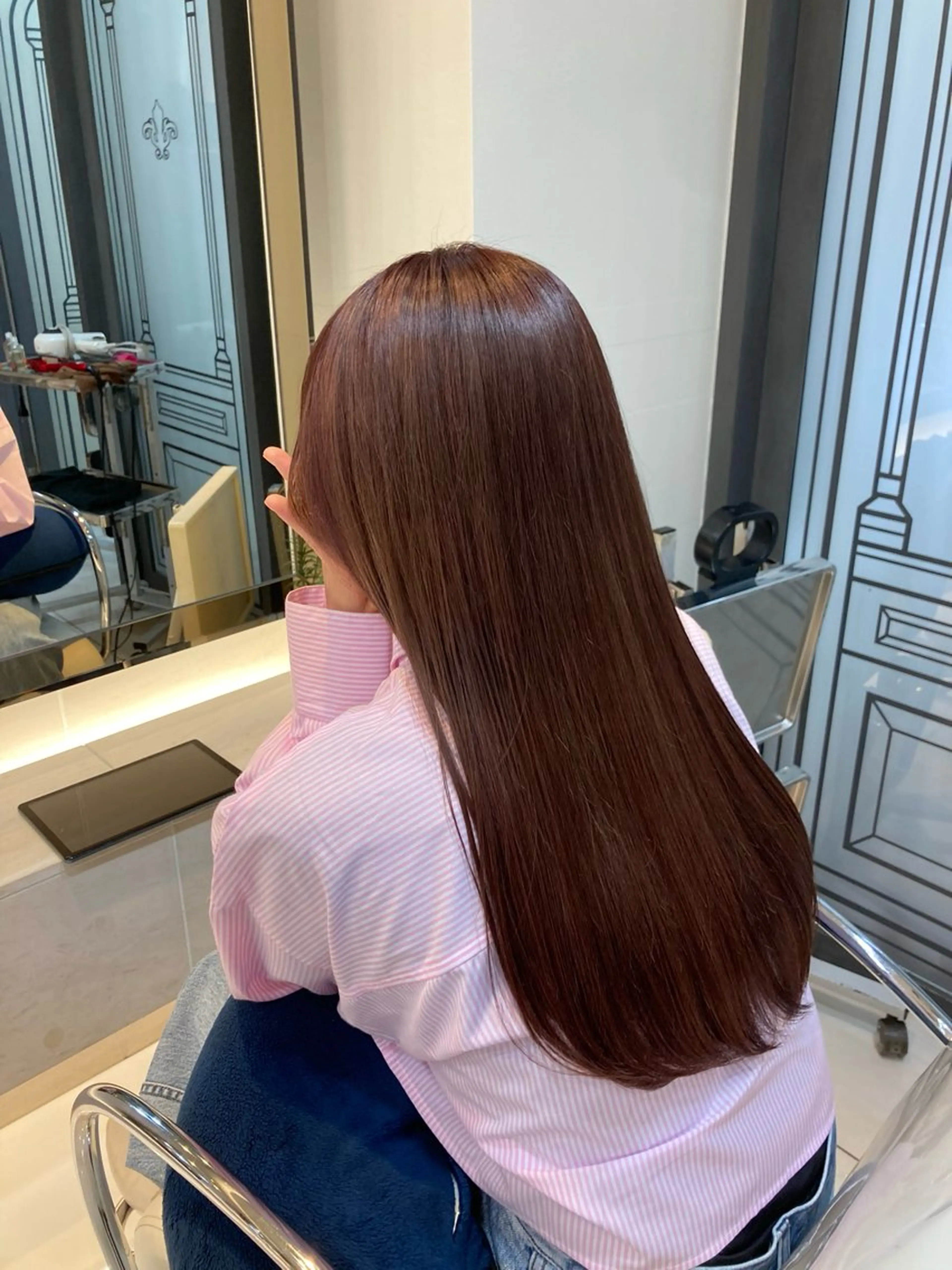 ロング カラー ヘアカラー 坂田 愛彩萌のヘアスタイル