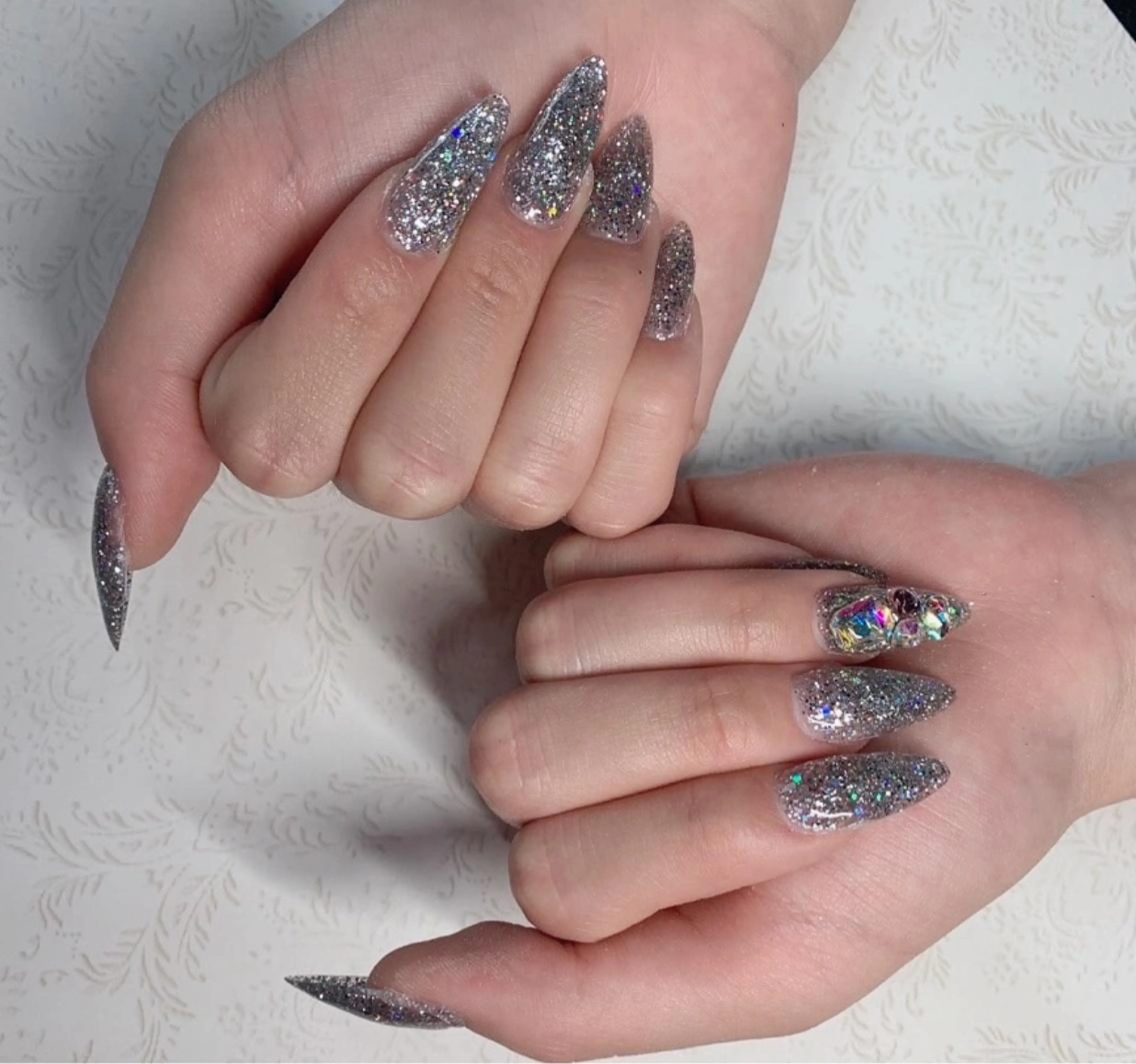 ネイル アニマル柄 アートネイル ニュアンスネイル ワンカラーネイル スカルプネイル ハンドネイル x.1.0.nail ♡Cのネイルデザイン