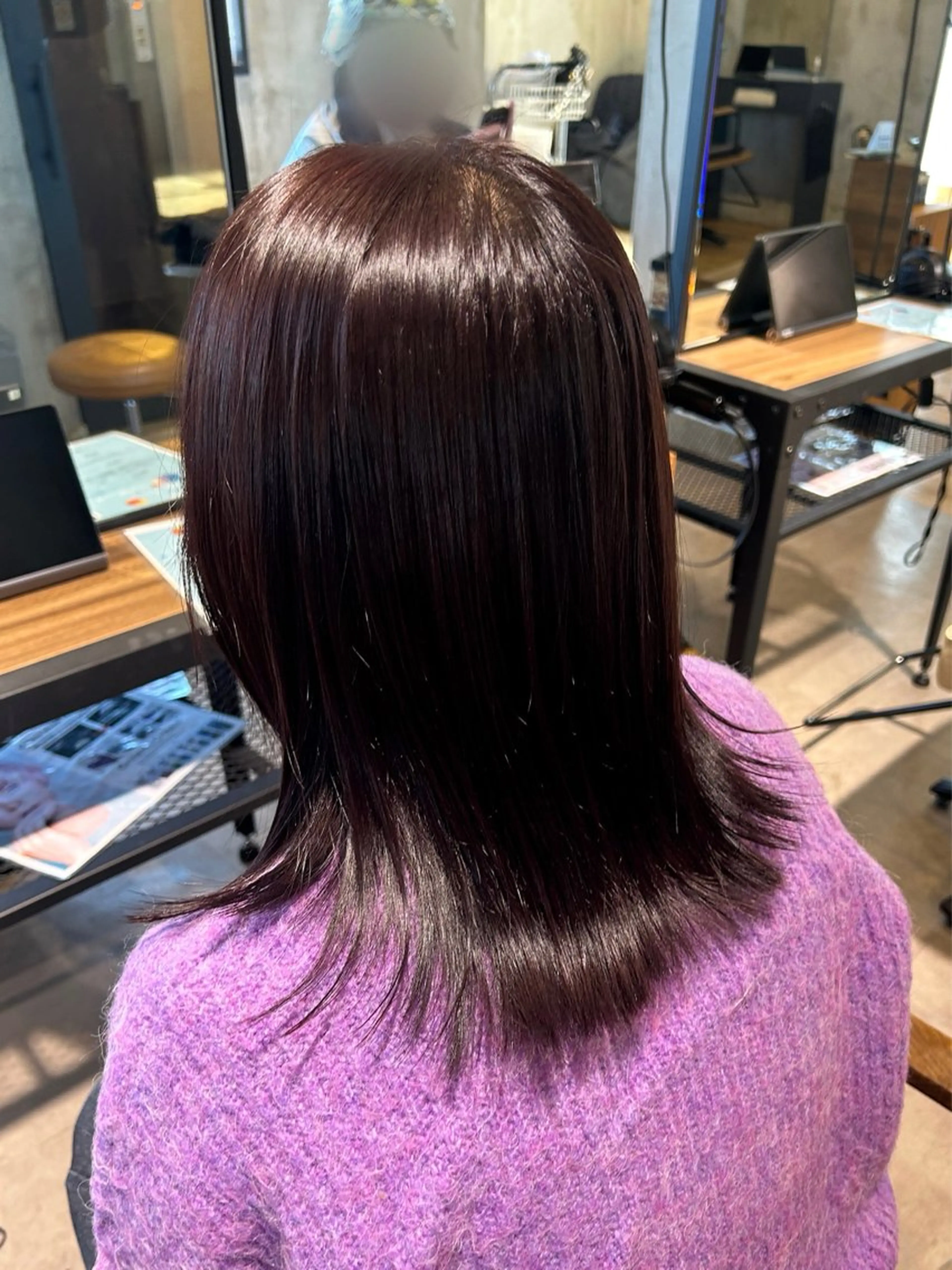 ミディアム カラー カット ヘアカラー トリートメント 🐕‍🦺似合わせ 🐕‍🦺akariのヘアスタイル