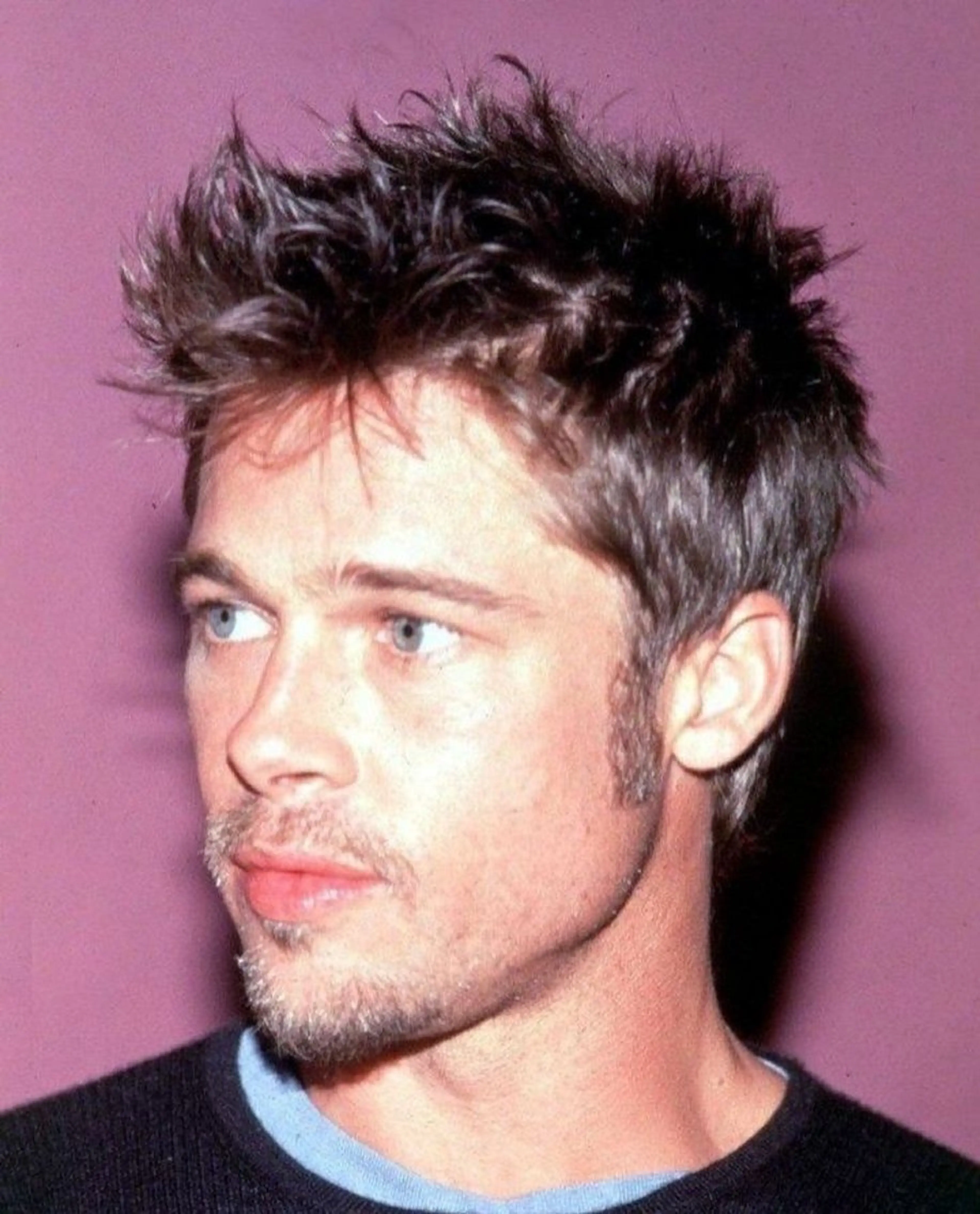 ショート メンズ 刈り上げ ショートヘア カット サロウィン　神戸三宮店所属・三宮No.1ブリーチ 無しカラー/杉山太貴のヘアスタイル