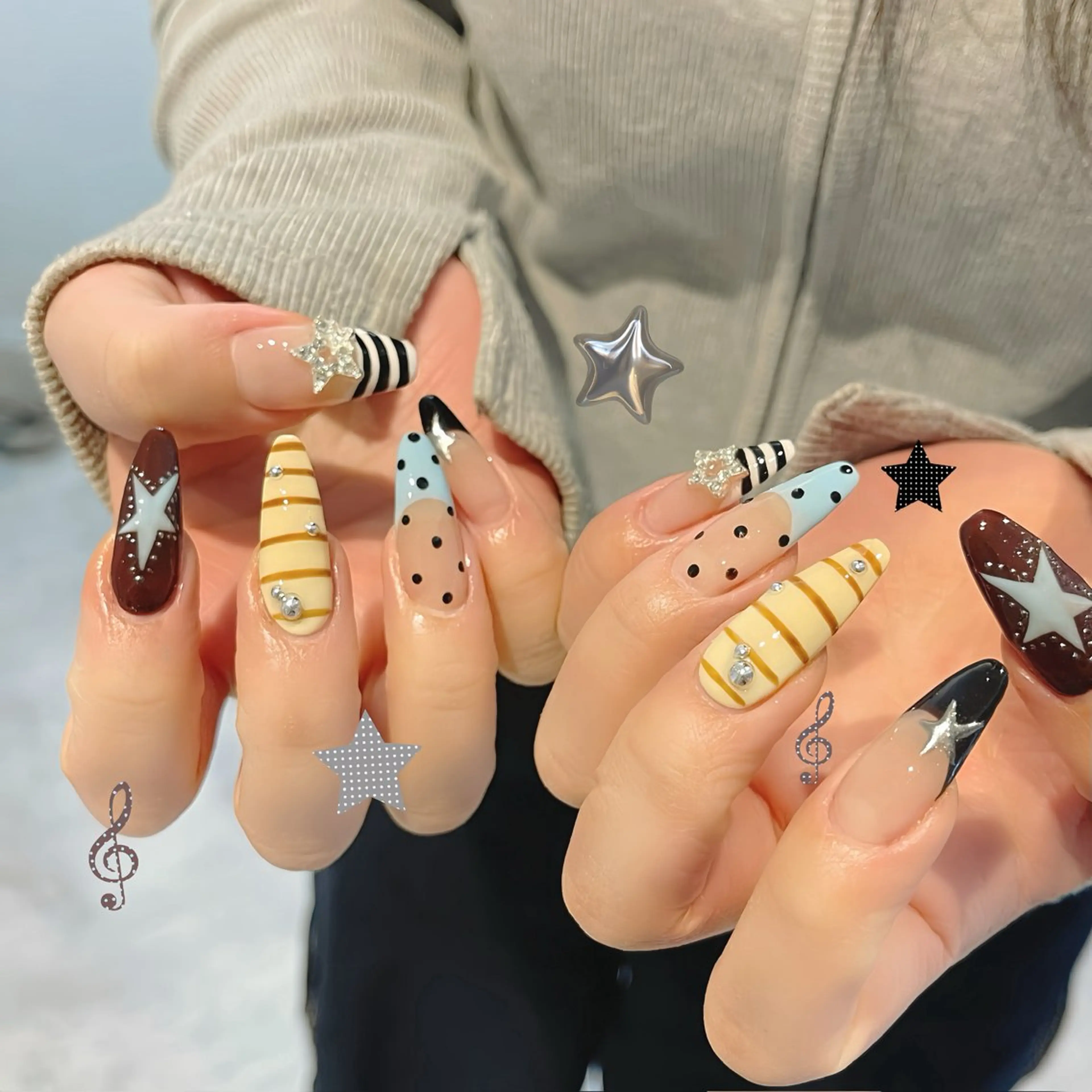 ネイル crystal ___nail所属・Crystal nailのネイルデザイン