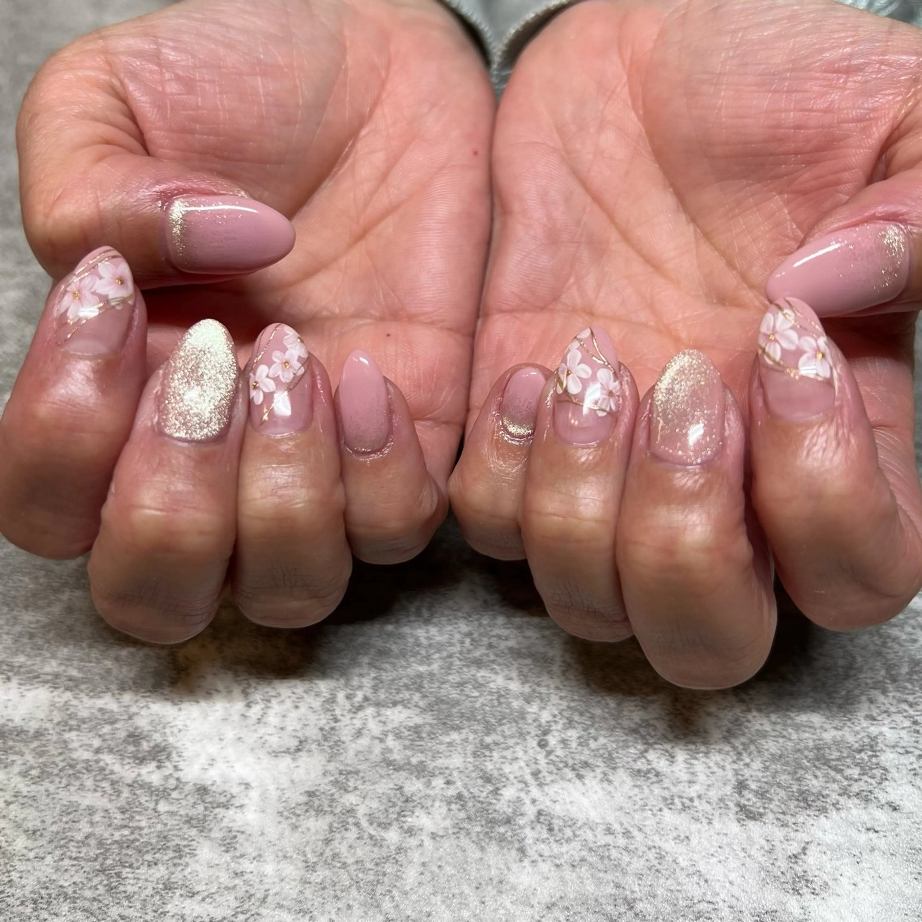 ネイル 春日井ネイルサロン iroのネイルデザイン