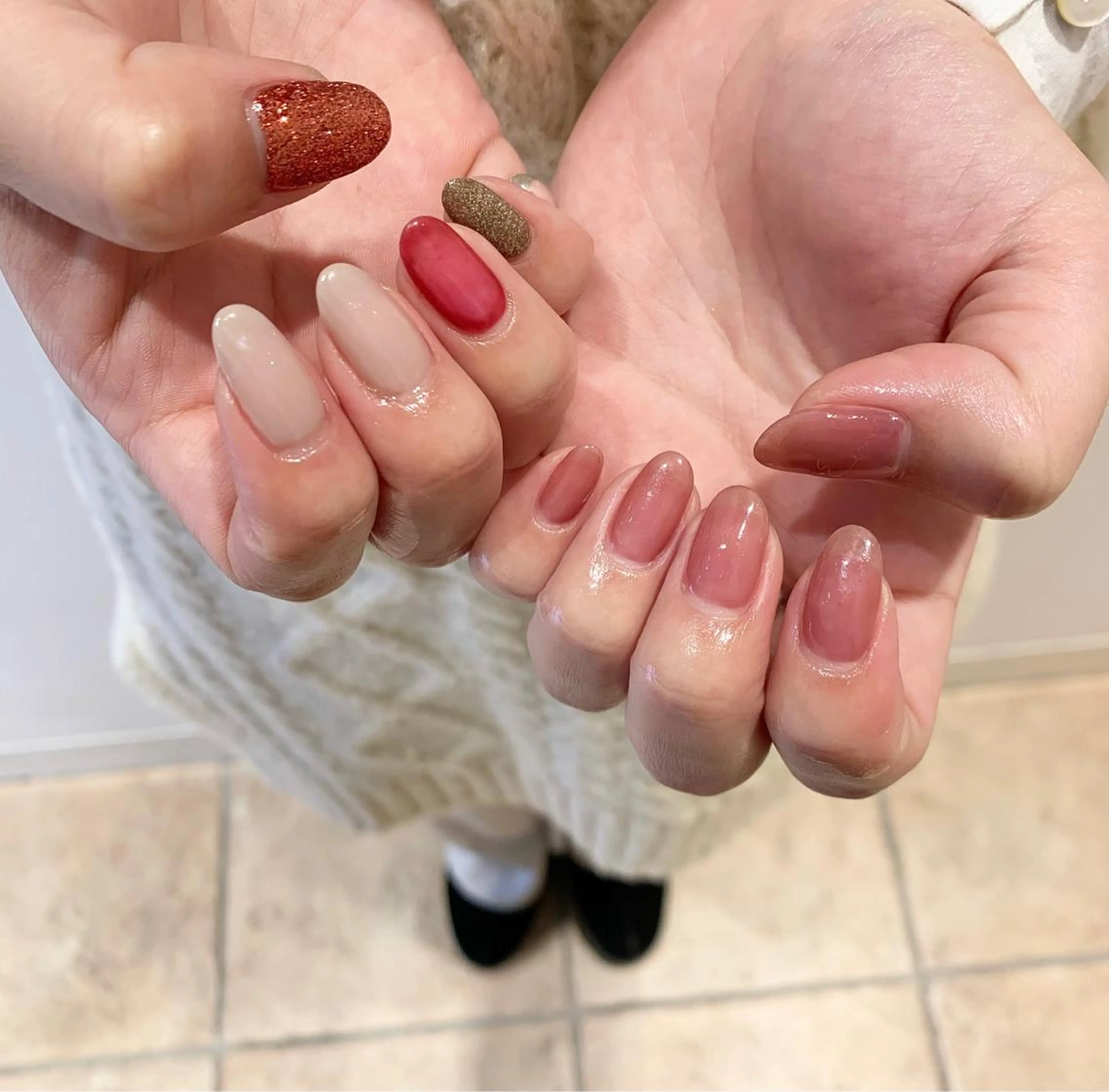 ネイル クリアネイル 冬ネイル クリスマス 佐藤 穂乃香のネイルデザイン