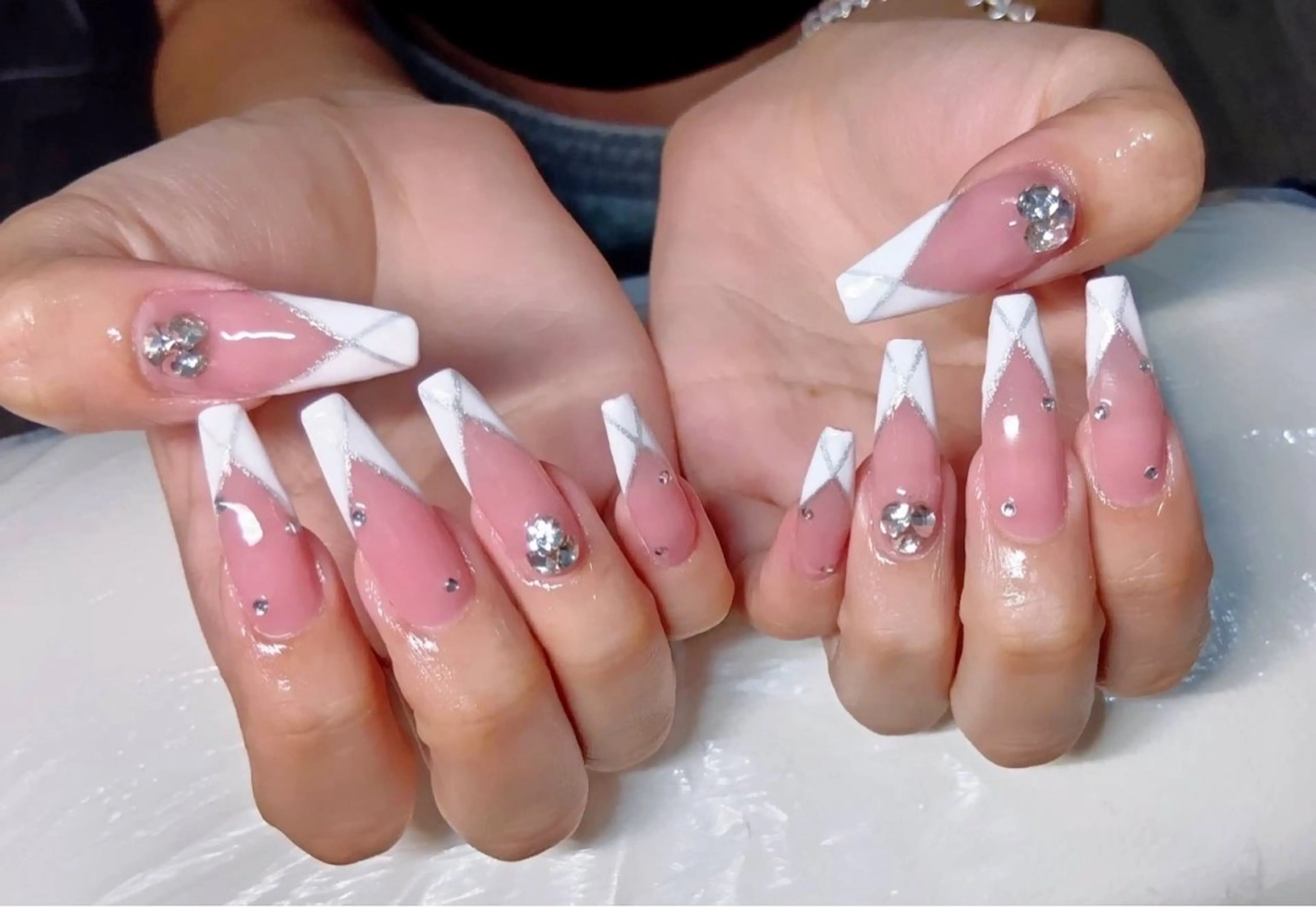 ネイル ハンドネイル nail salon oneness🎀のネイルデザイン