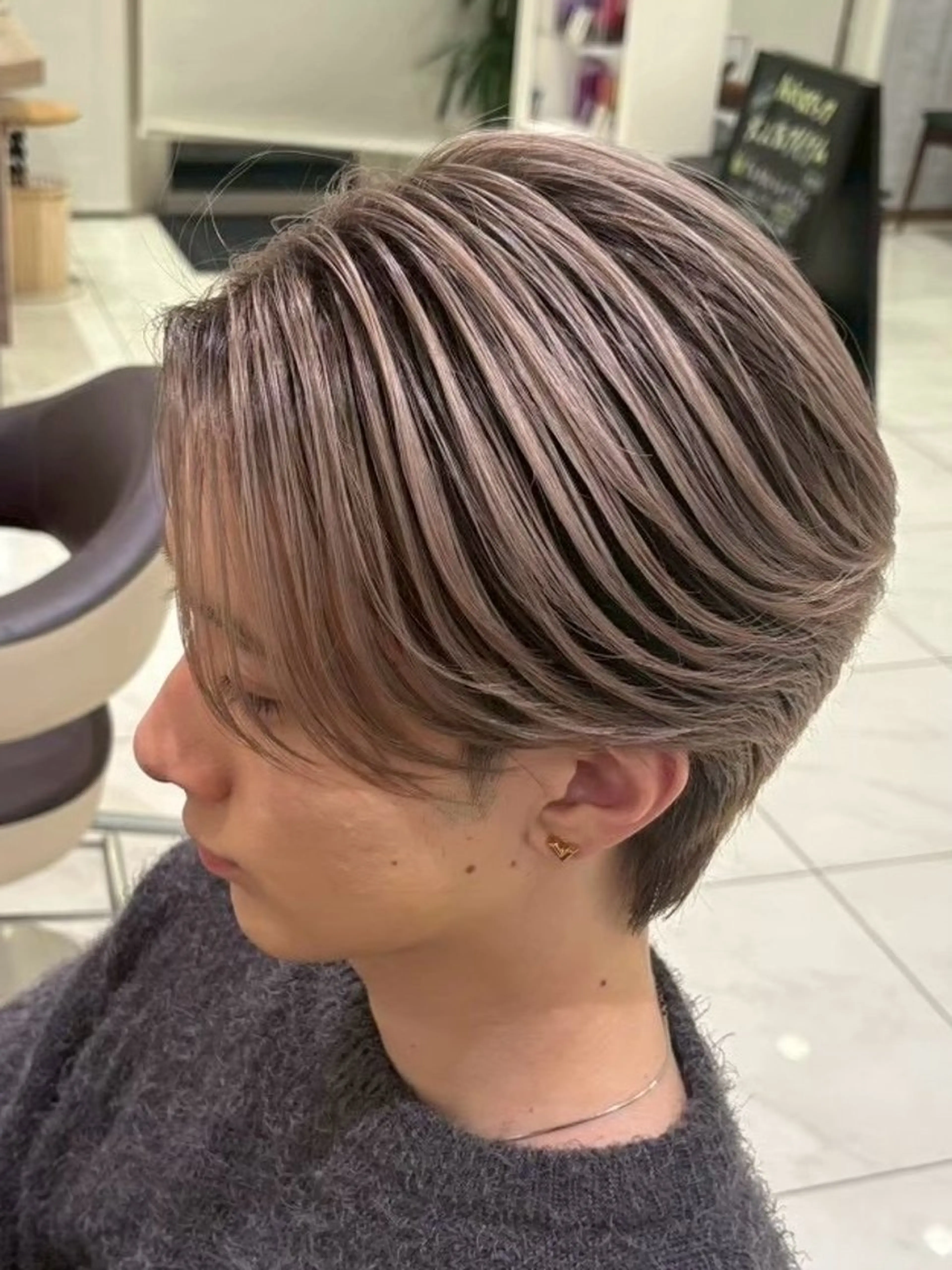 カラー メンズ メンズブリーチ ブリーチ カット ヘアカラー 髪質改善/白髪ぼかし /ブリーチ/ヨナミネのヘアスタイル