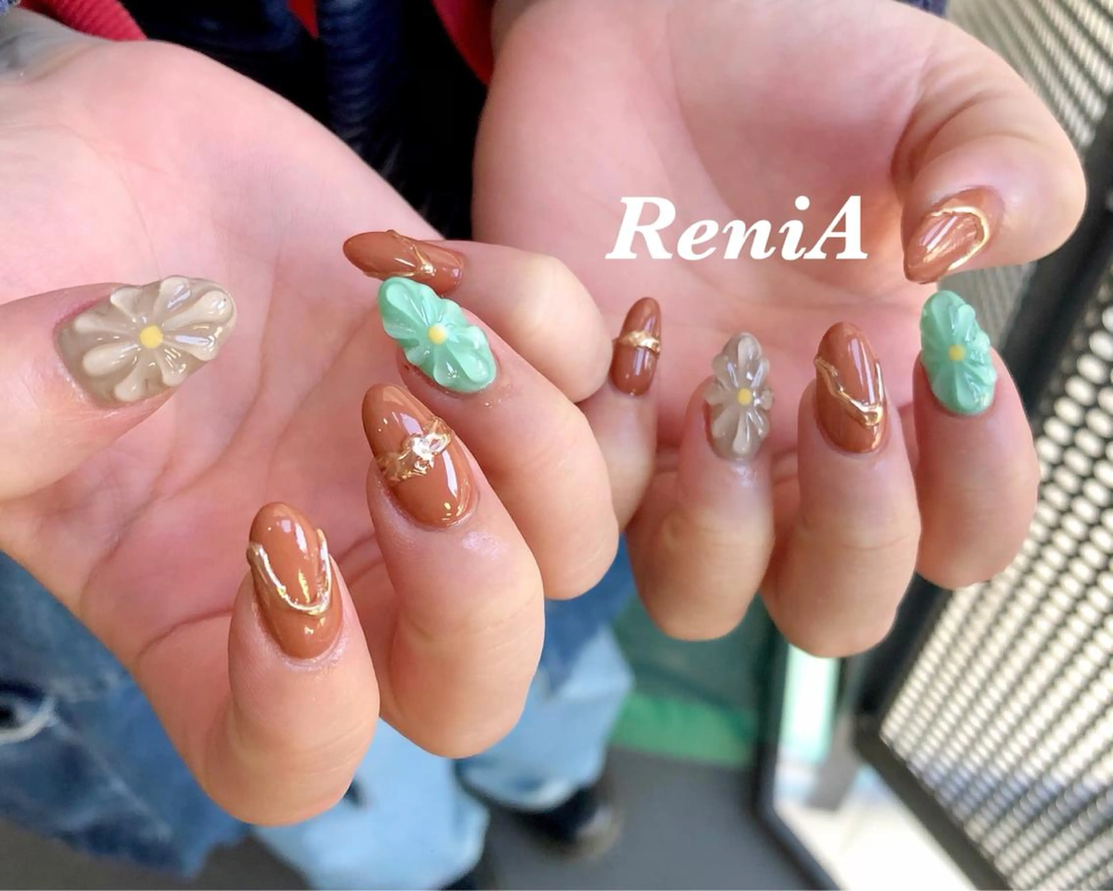 ネイル le'a moe KONAMIのネイルデザイン