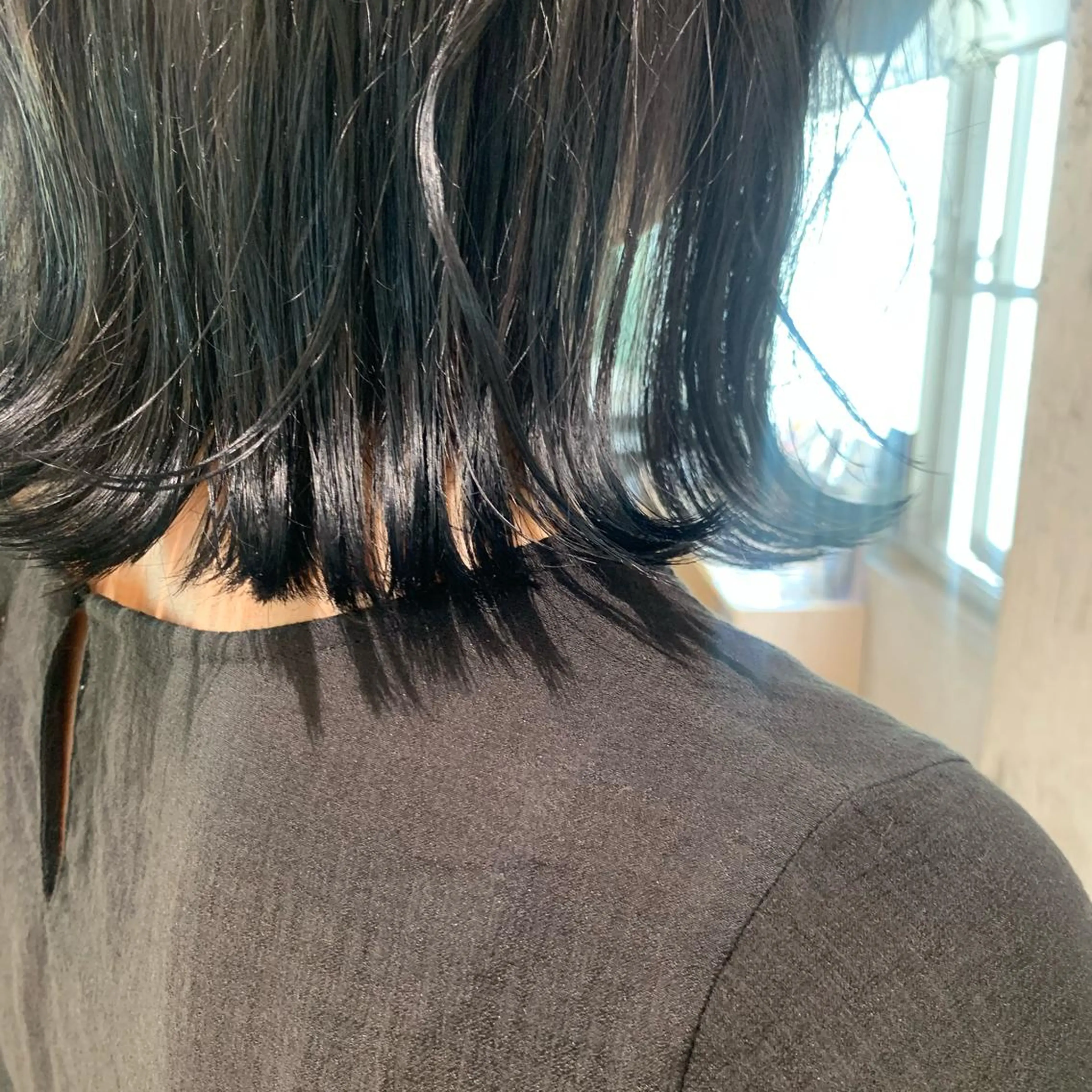 カラー AO所属・RISAKO 艶髪モテヘア🎀府中のヘアスタイル