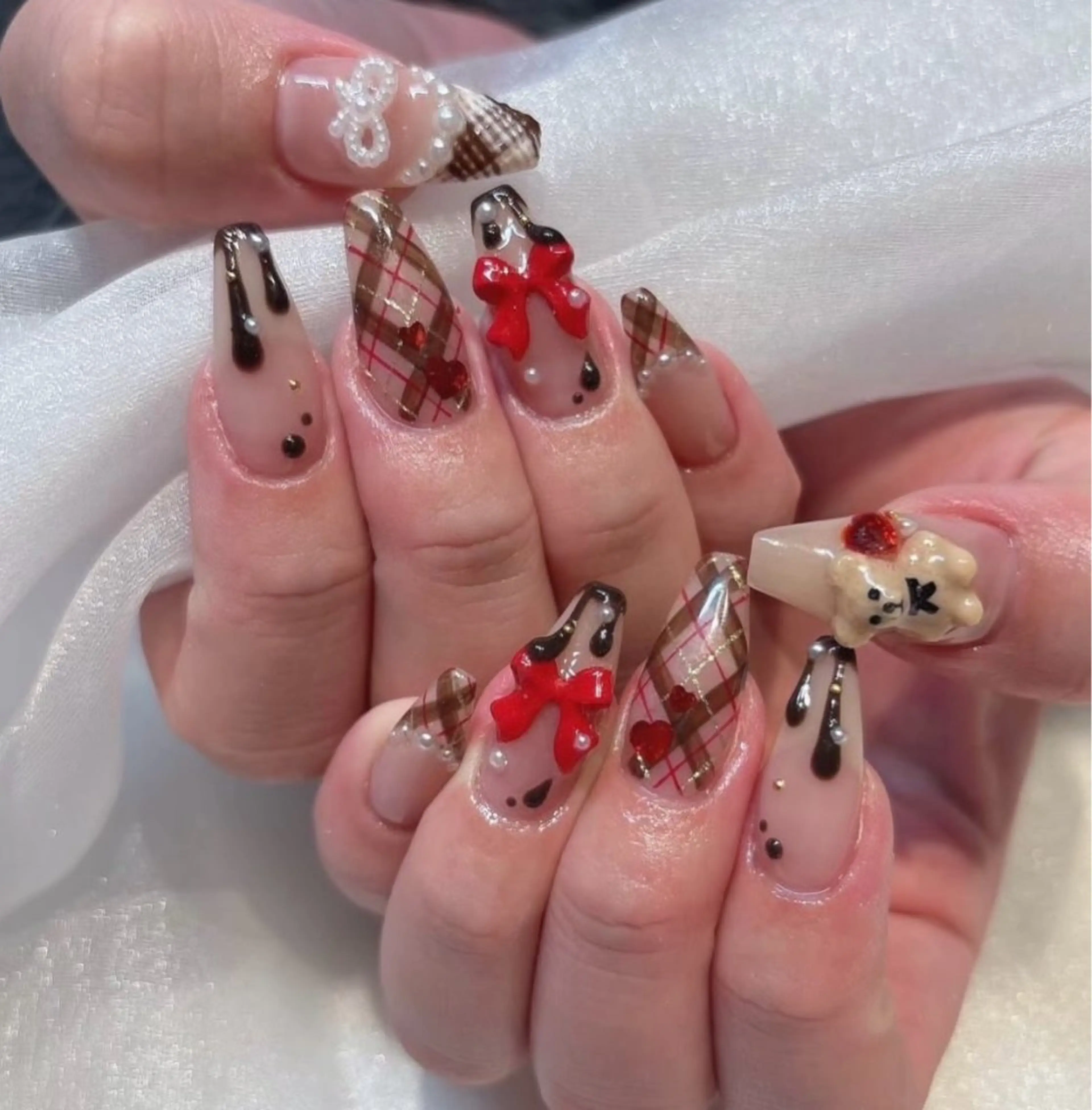 ネイル ハンドネイル D-BEAUTY Nailsalonのネイルデザイン