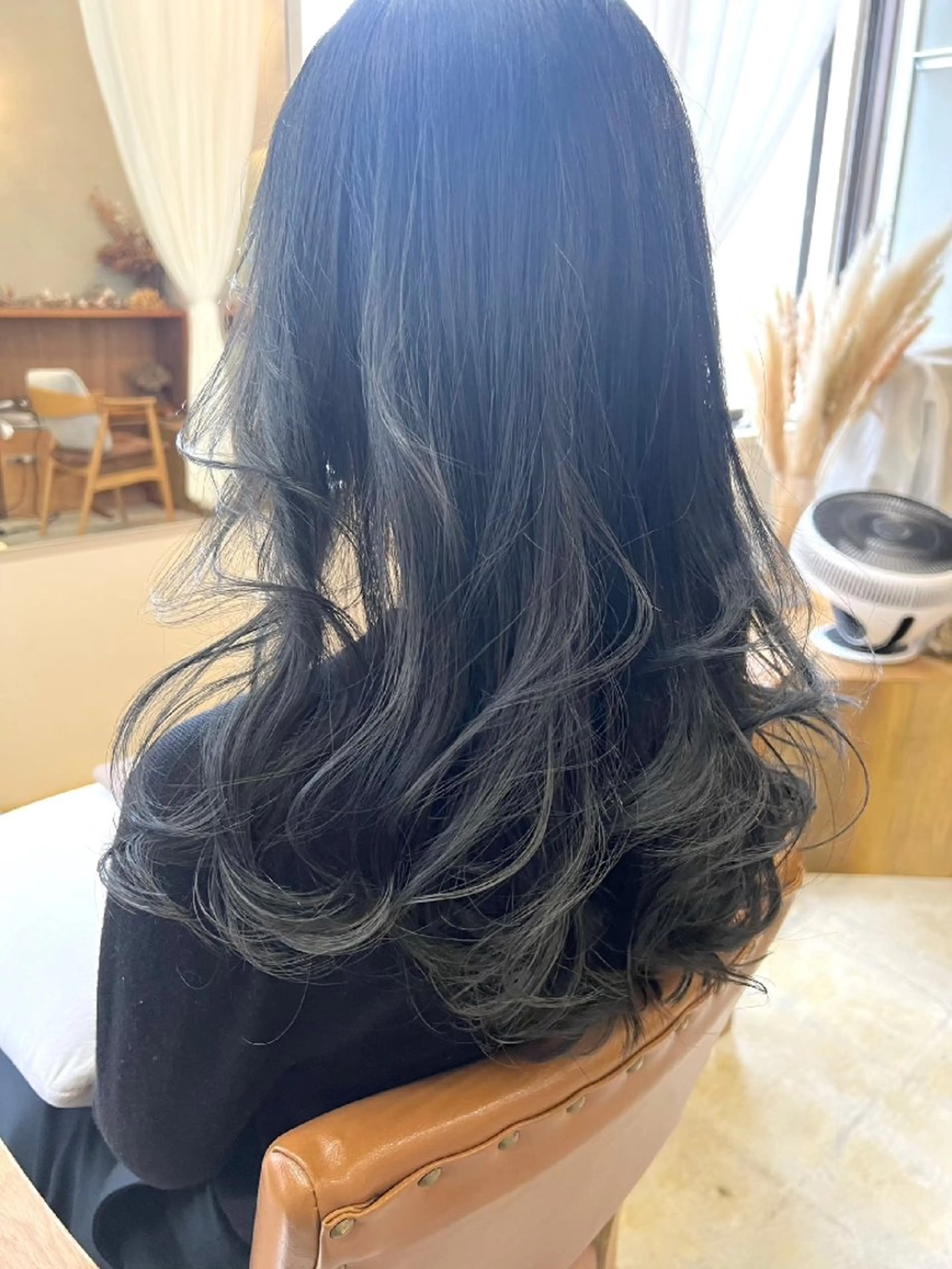 カラー 🌸花屋併設🌸石垣 友基のヘアスタイル