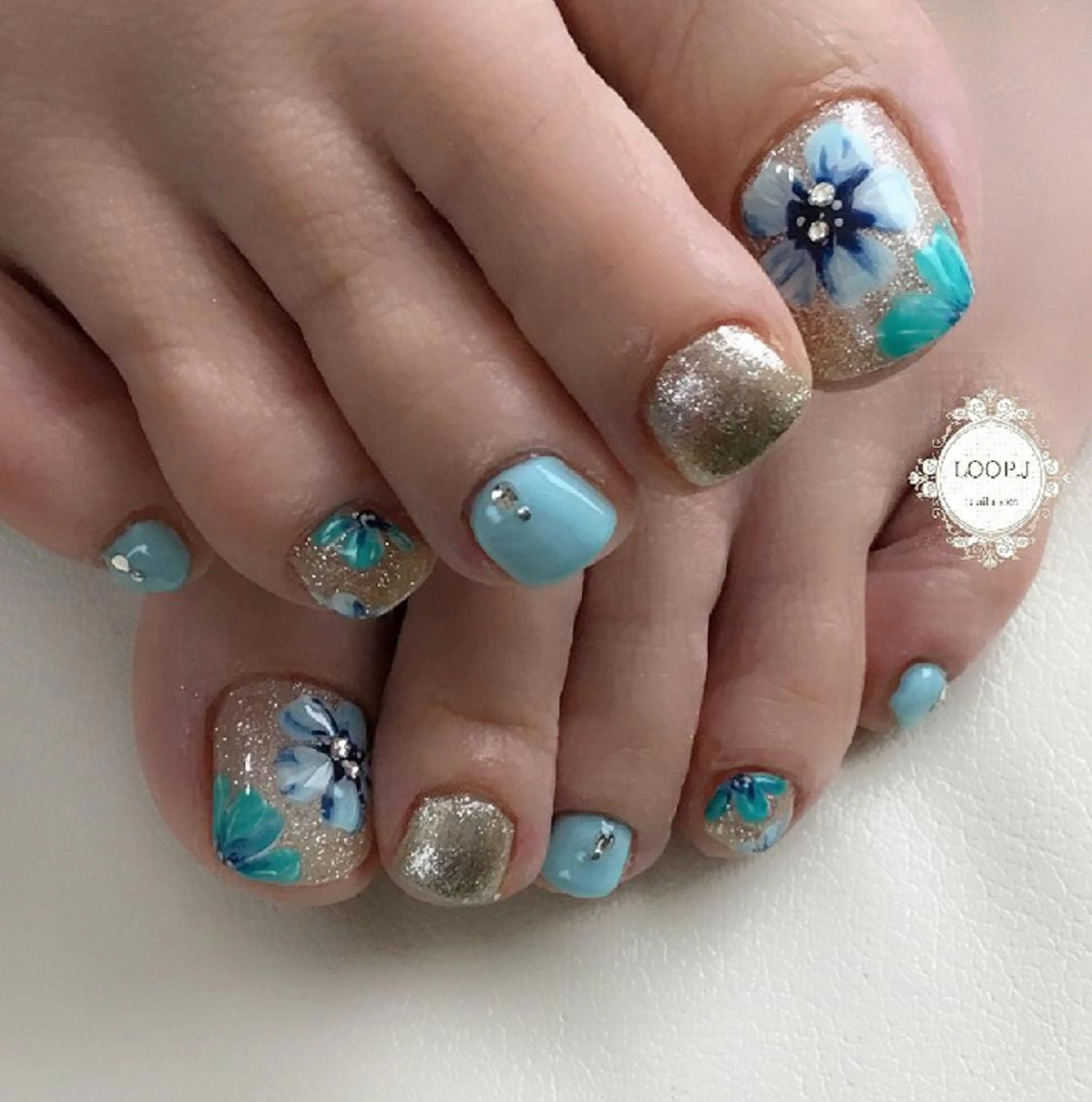 ネイル おおくぼ めぐみのネイルデザイン